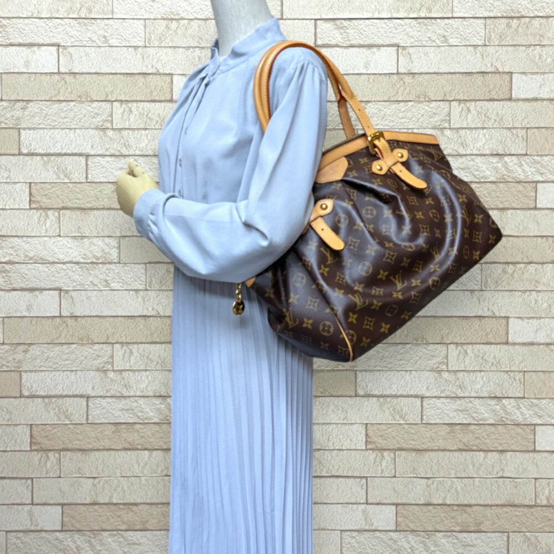 Louis Vuitton Tivoli GM Monogram Shoulder Bag Canvas