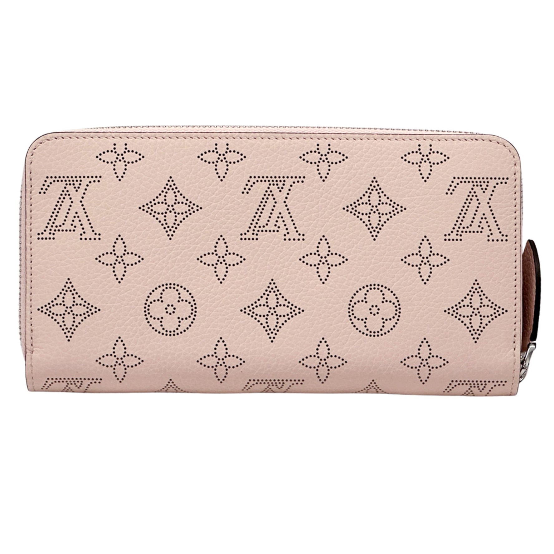Louis Vuitton Monogram Mahina Zippy Wallet in Jasmine with Round Zipper