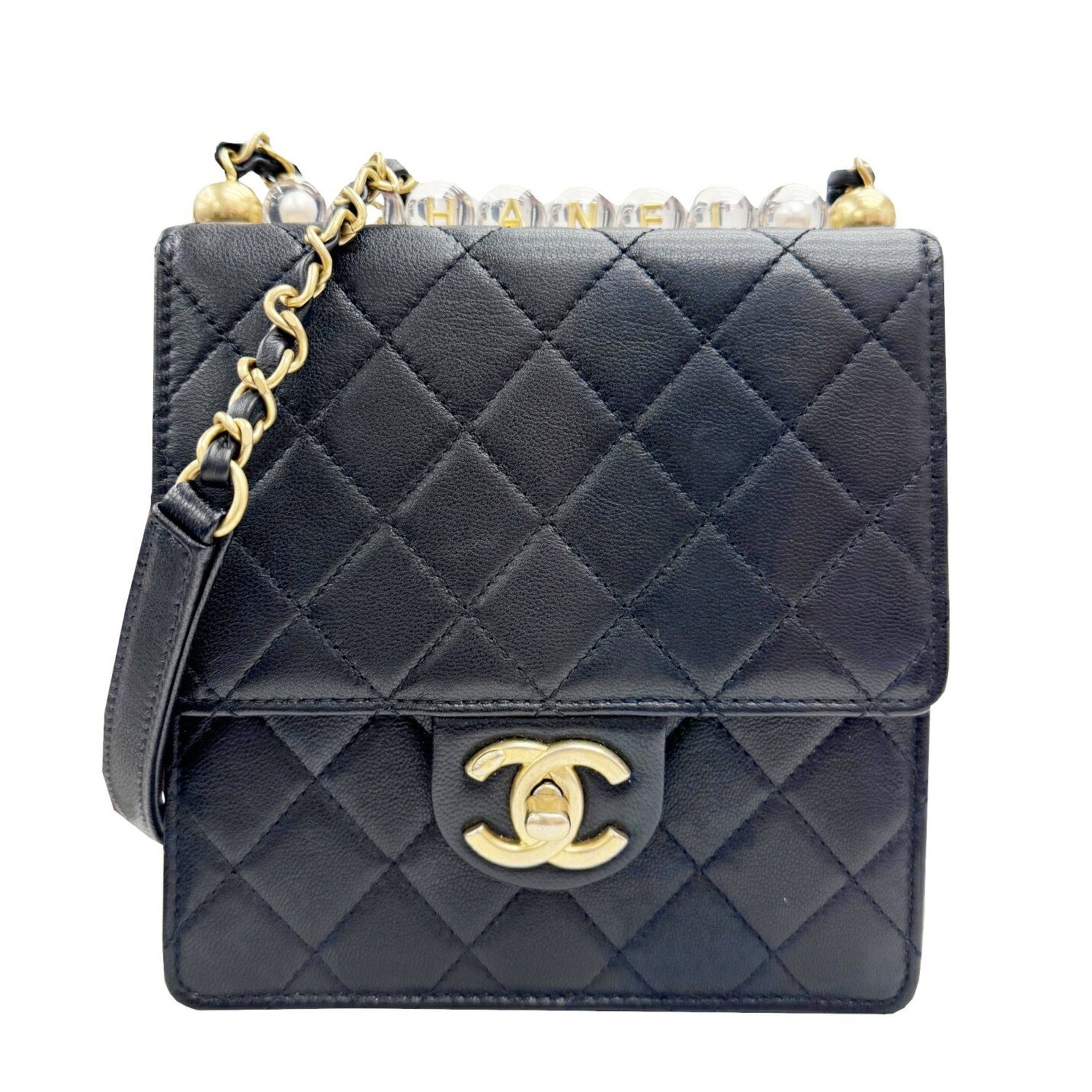 CHANEL Chain Shoulder Bag Goatskin Leather 2021