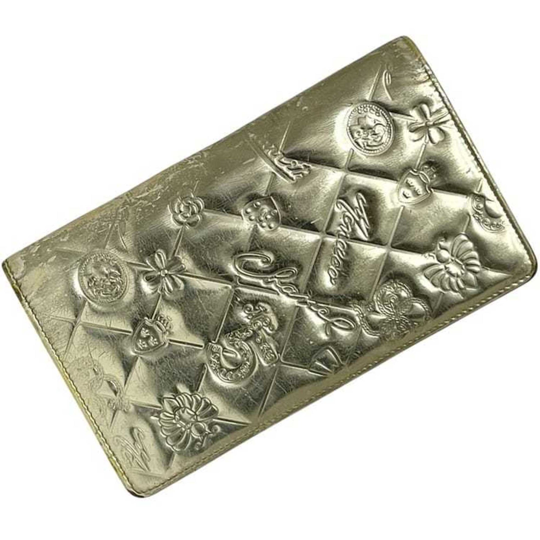 Chanel Bifold Long Wallet Icon Symbol Charm 1 Patent Leather Matelasse No. 5 Line Coco Mark and Men's