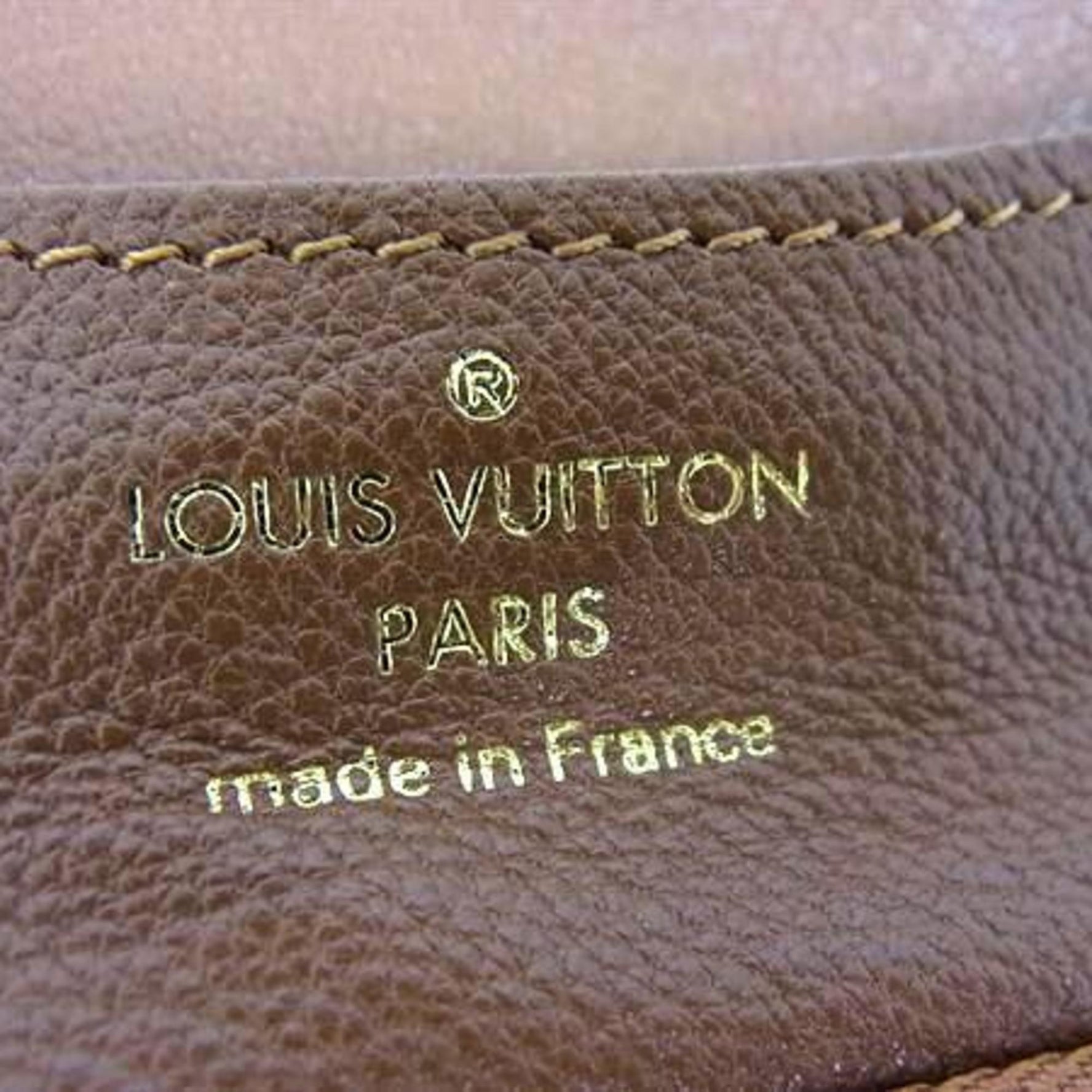 LOUIS VUITTON Heritage Collection Portefeuille Compact Wallet Leather