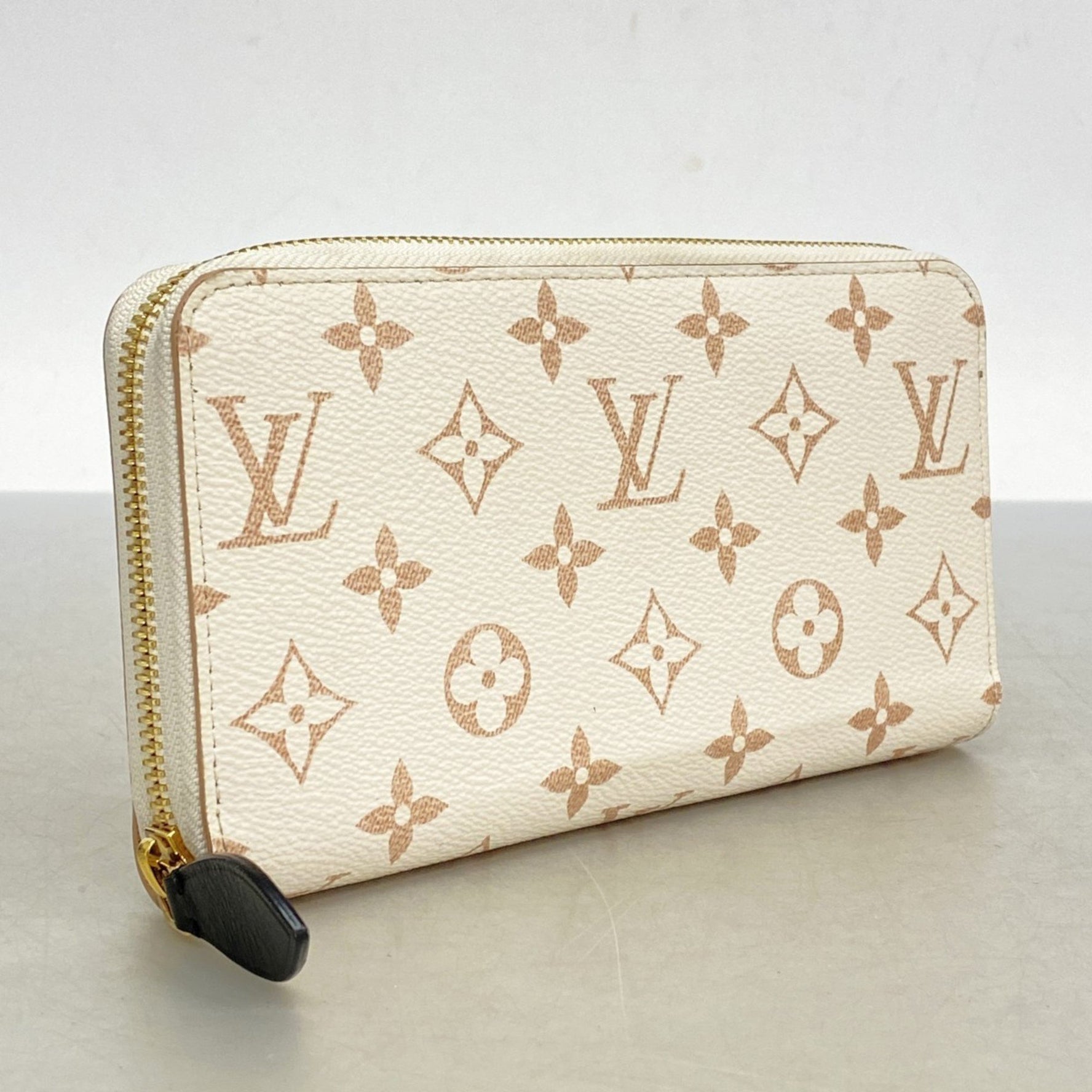 Louis Vuitton Monogram Dune Zippy Wallet