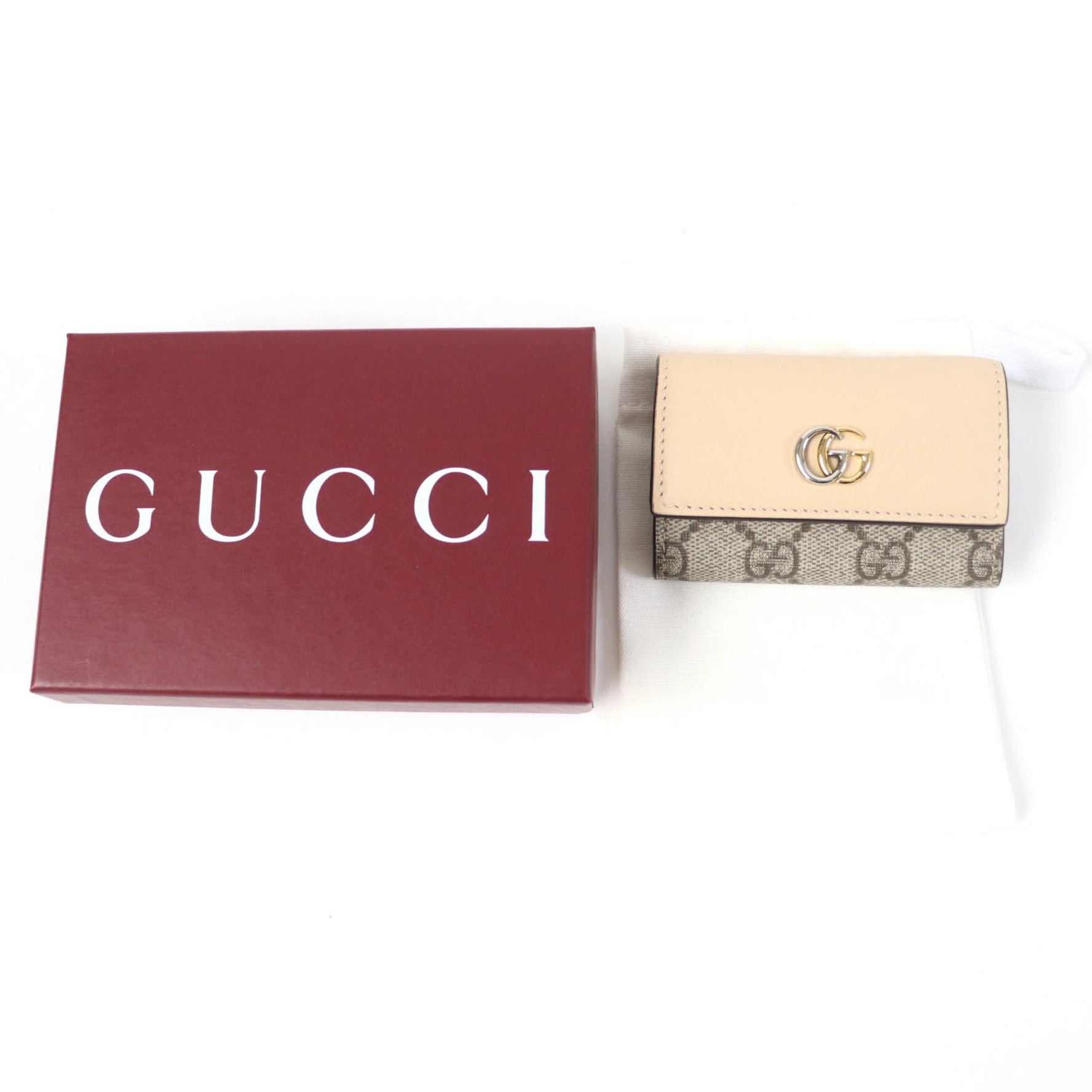 GUCCI Double G Key Case in Beige Leather and GG Supreme Canvas, Includes Box Dust Bag, Made Italy