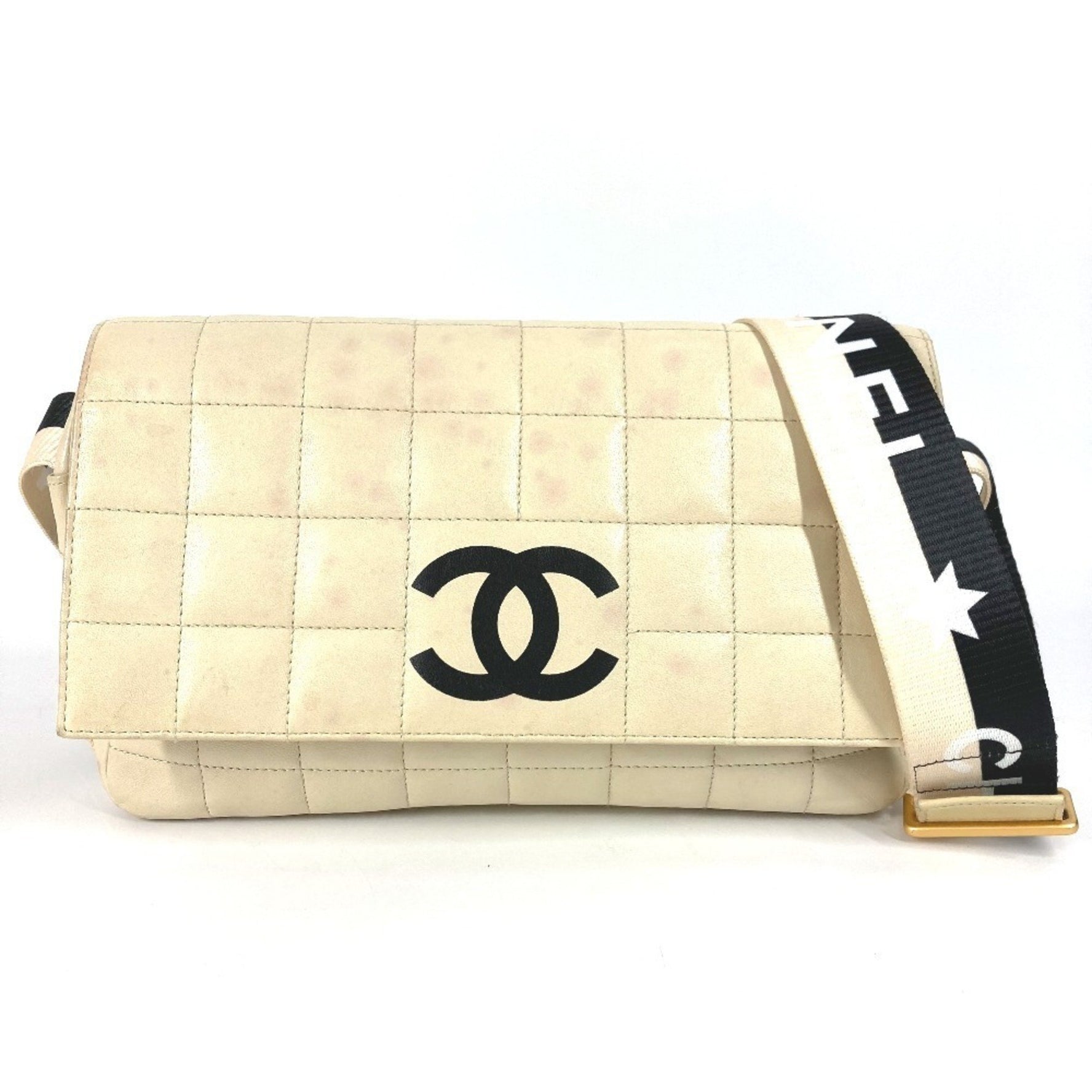 CHANEL CC Coco Mark Chocolate Bar Two-Tone Crossbody Flap Pochette Shoulder Bag in White Leather