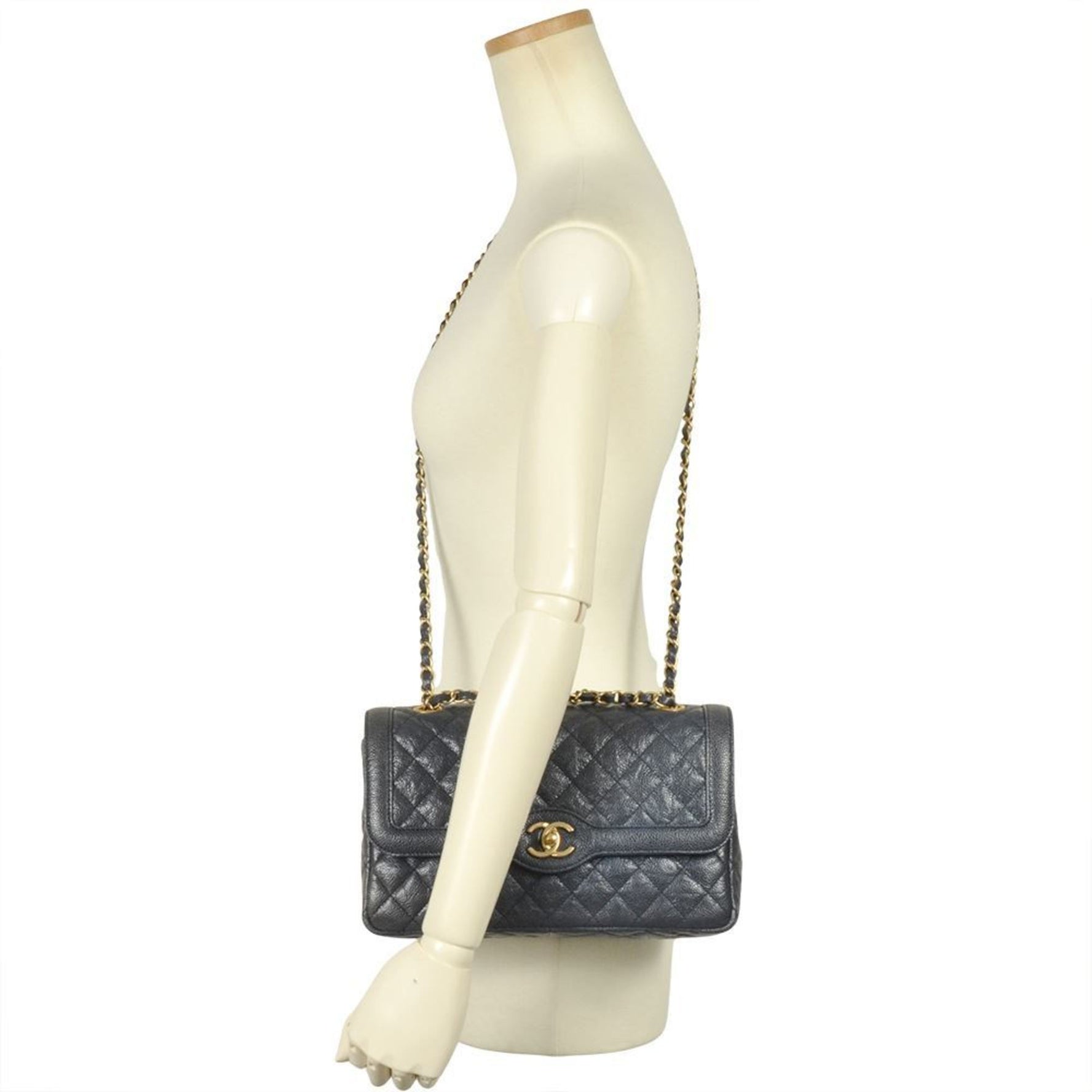 CHANEL Matelasse Double Chain Shoulder Bag Caviar Skin Coco Mark Grey Single Flap