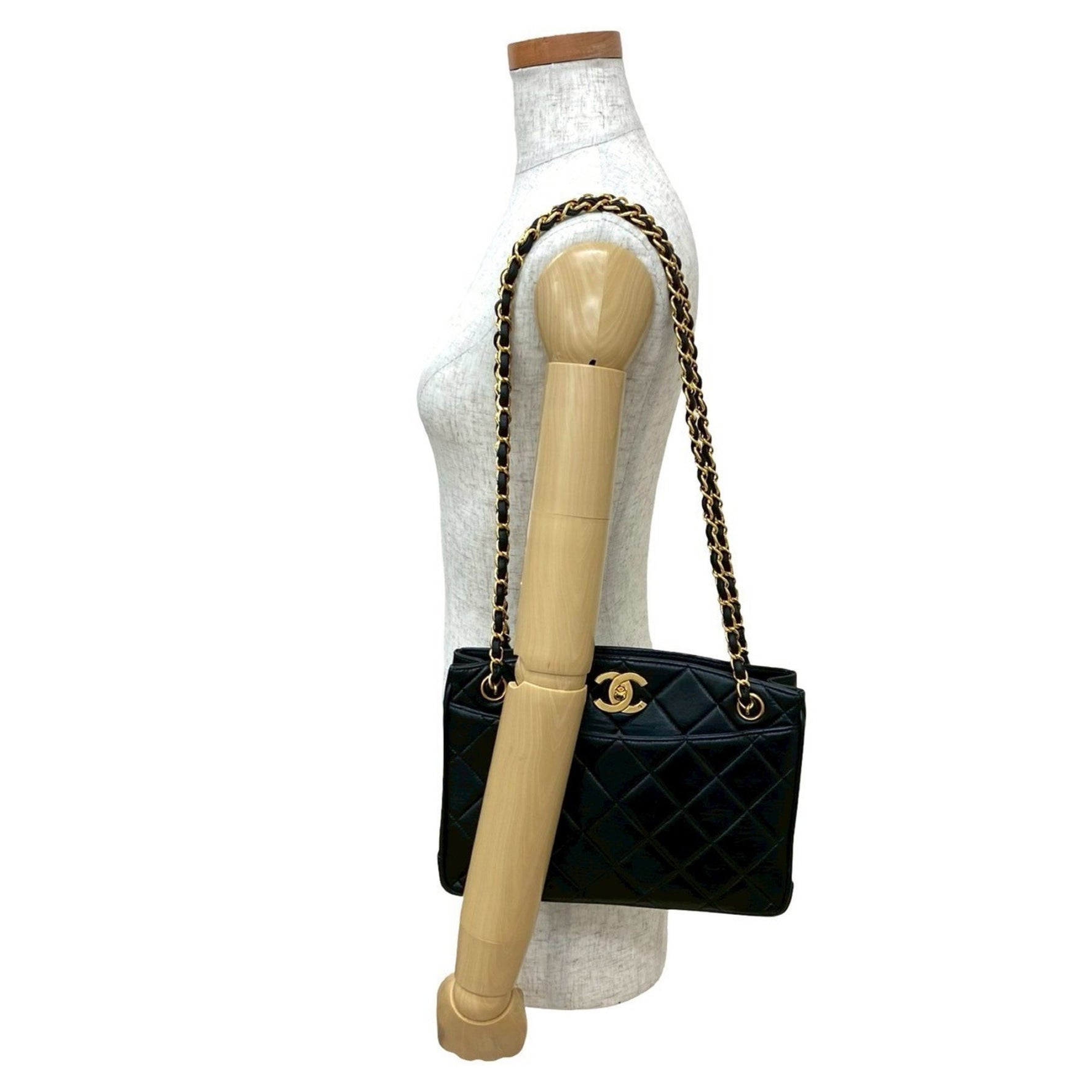 CHANEL Matelasse Coco Mark Lambskin Semi-Shoulder Bag Tote