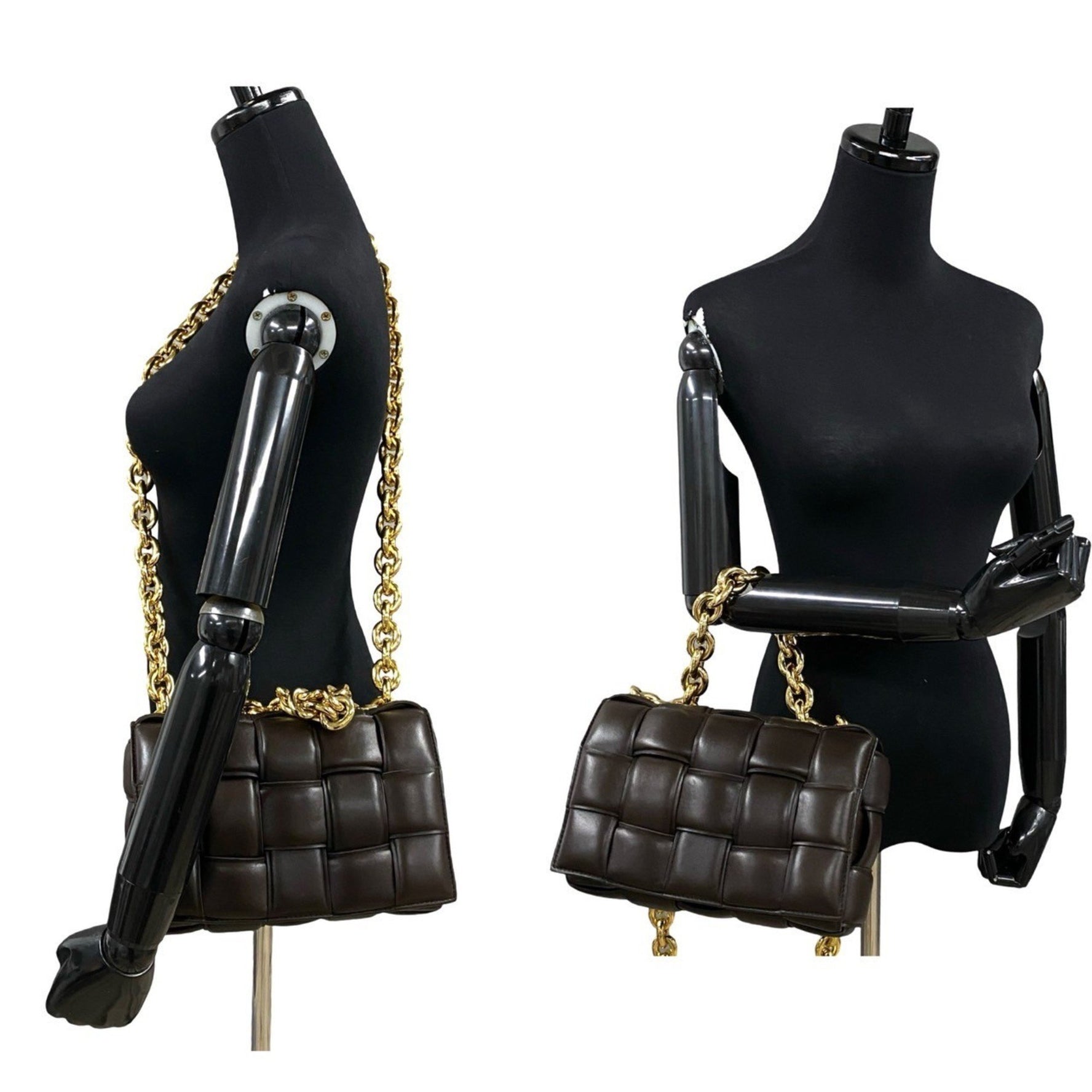 BOTTEGA VENETA The Chain Padded Cassette Leather Shoulder Bag/Pochette in Dark