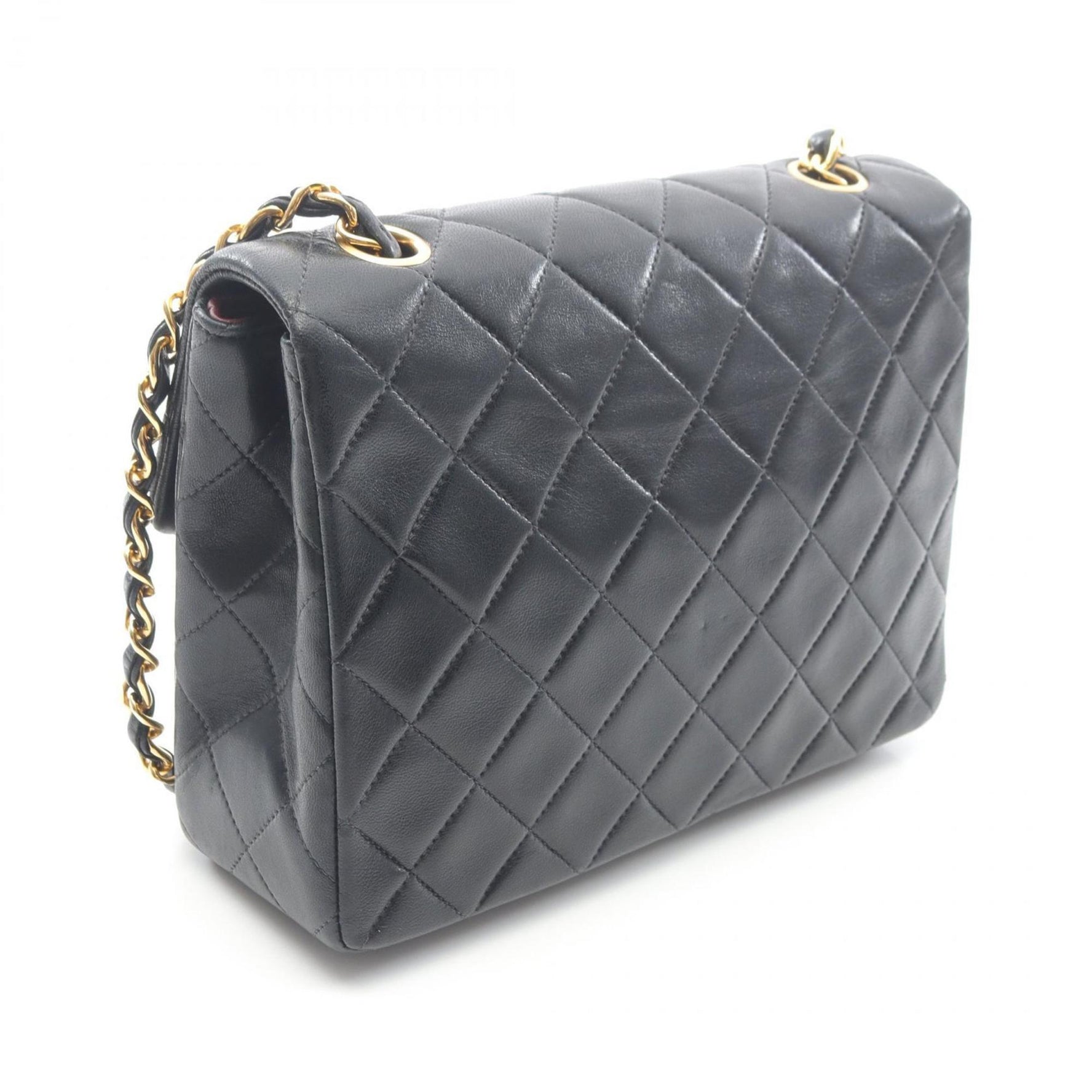 CHANEL Matelasse Single Flap Shoulder Bag in Lambskin Leather