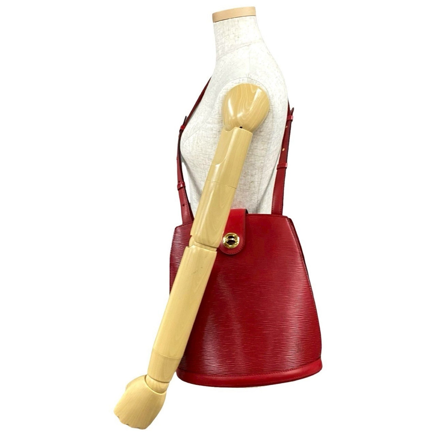 Louis Vuitton Cluny Epi Leather One Semi Shoulder Bag Tote Red