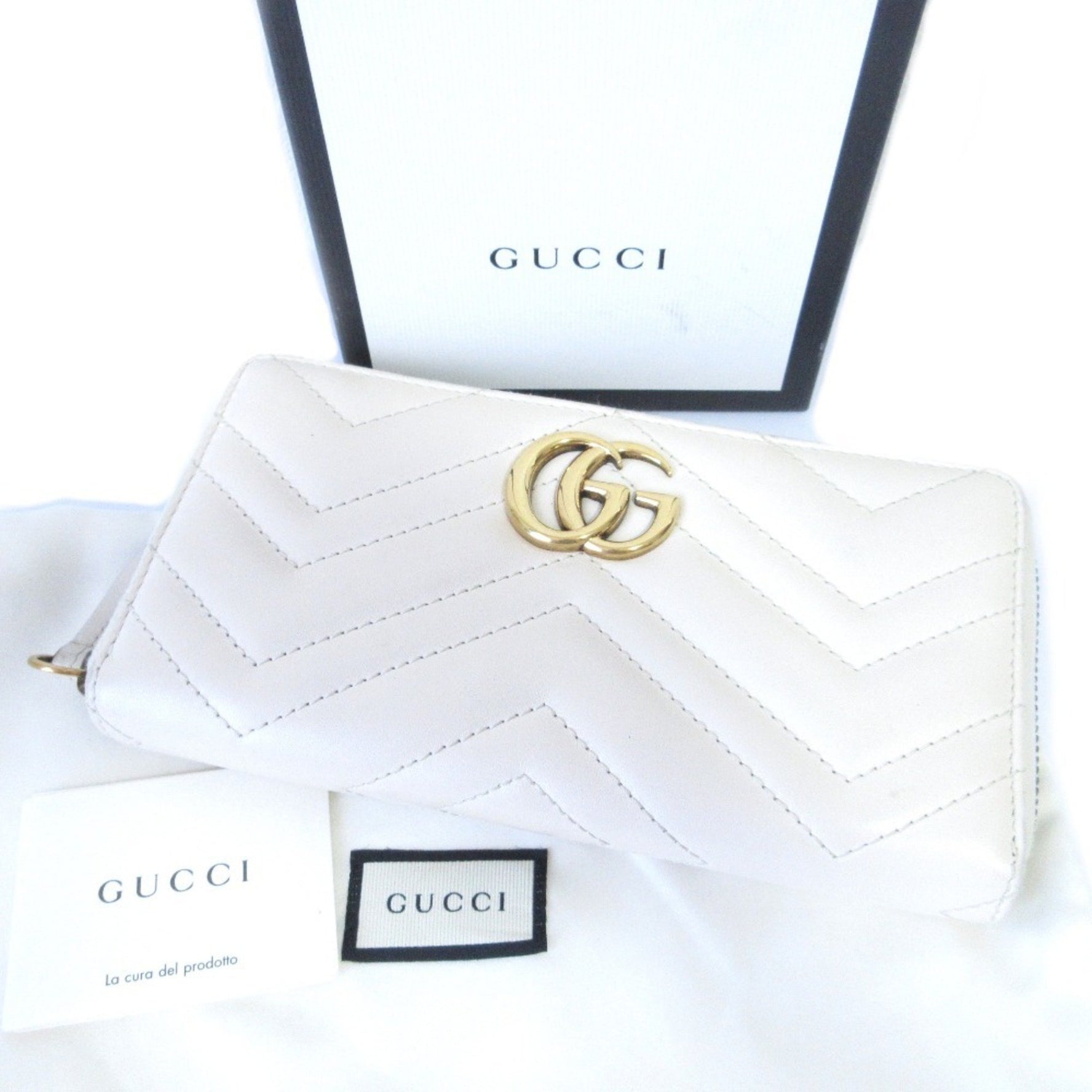 GUCCI GG Marmont Round Zip Long Wallet