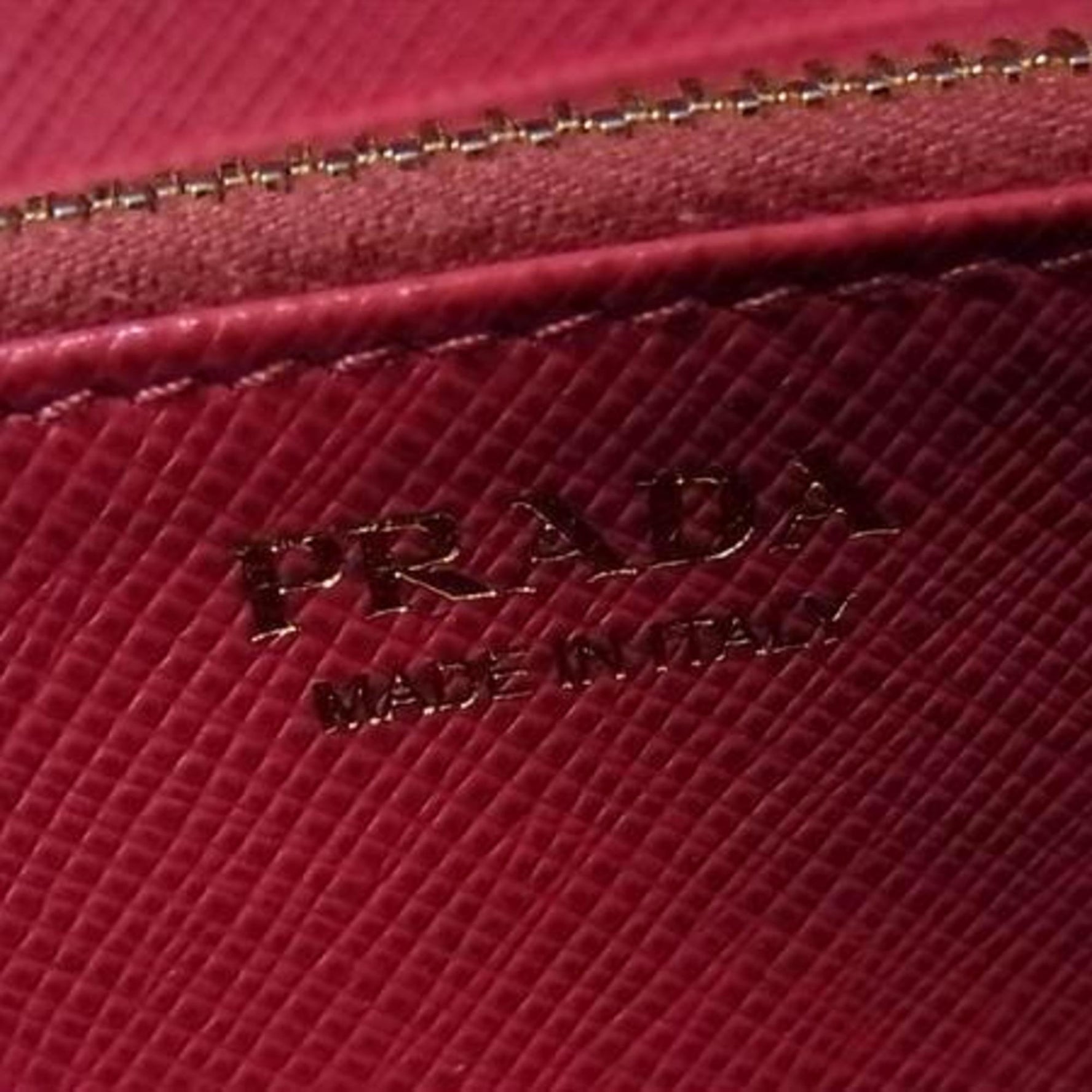 PRADA Wallet Saffiano Leather Round Long