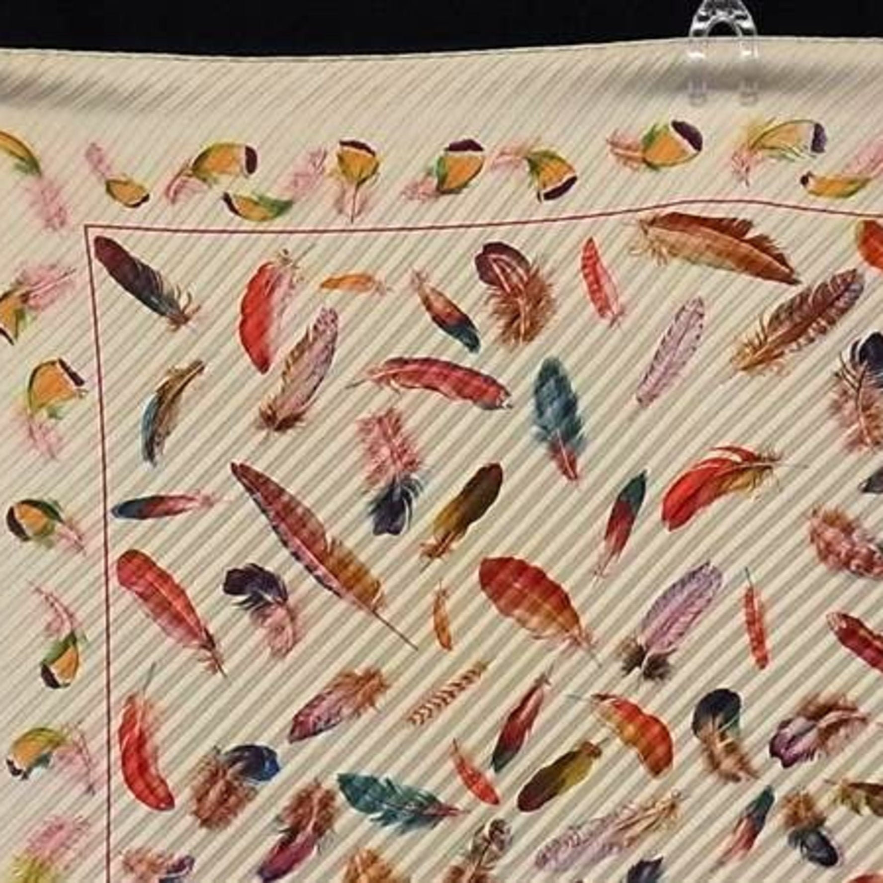 HERMES Carré 90 Pleated Scarf with Plumes and Feathers - Beige Multicolor, 100% Silk