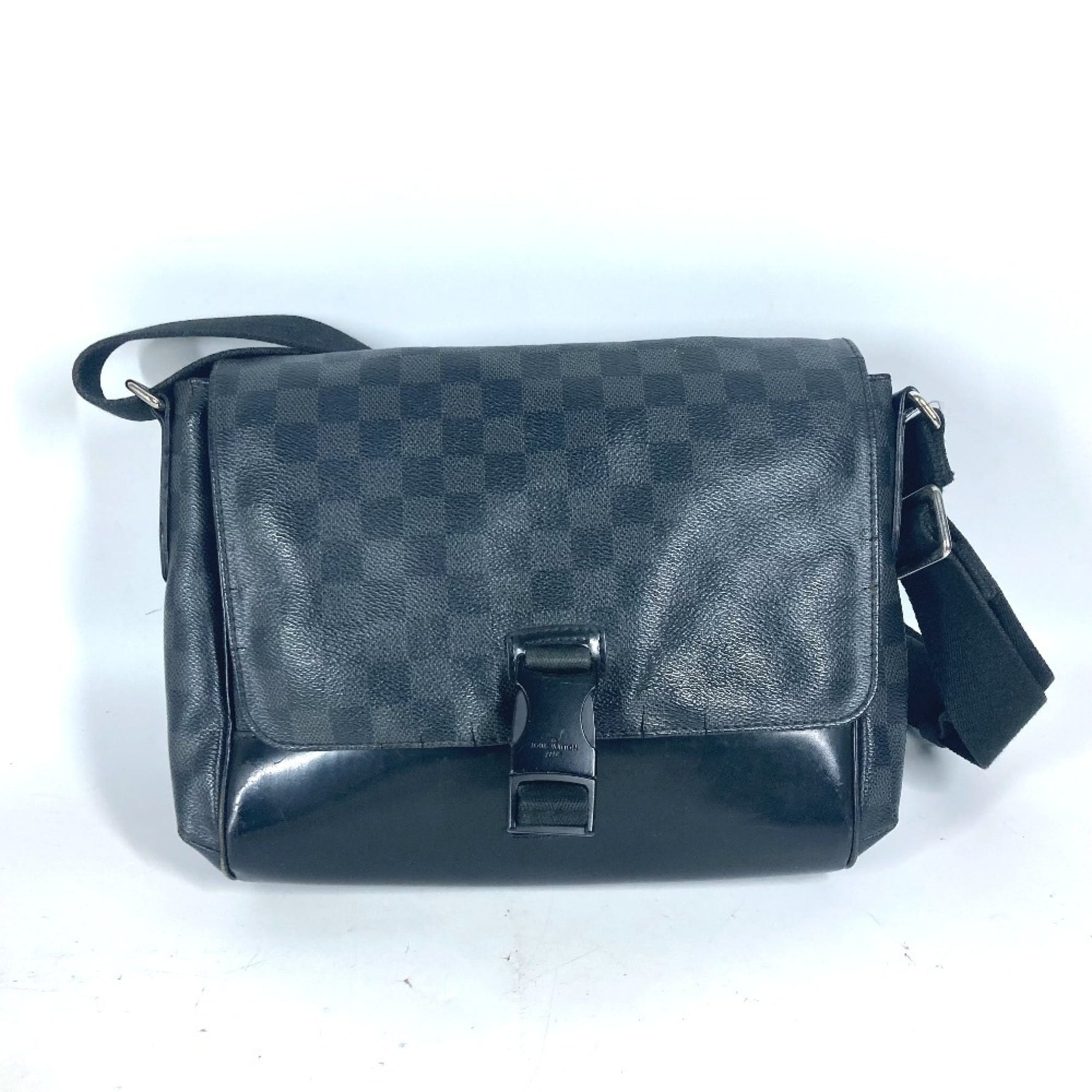 Louis Vuitton Damier Graphite Messenger PM Bag Crossbody Flap Shoulder Canvas Men's