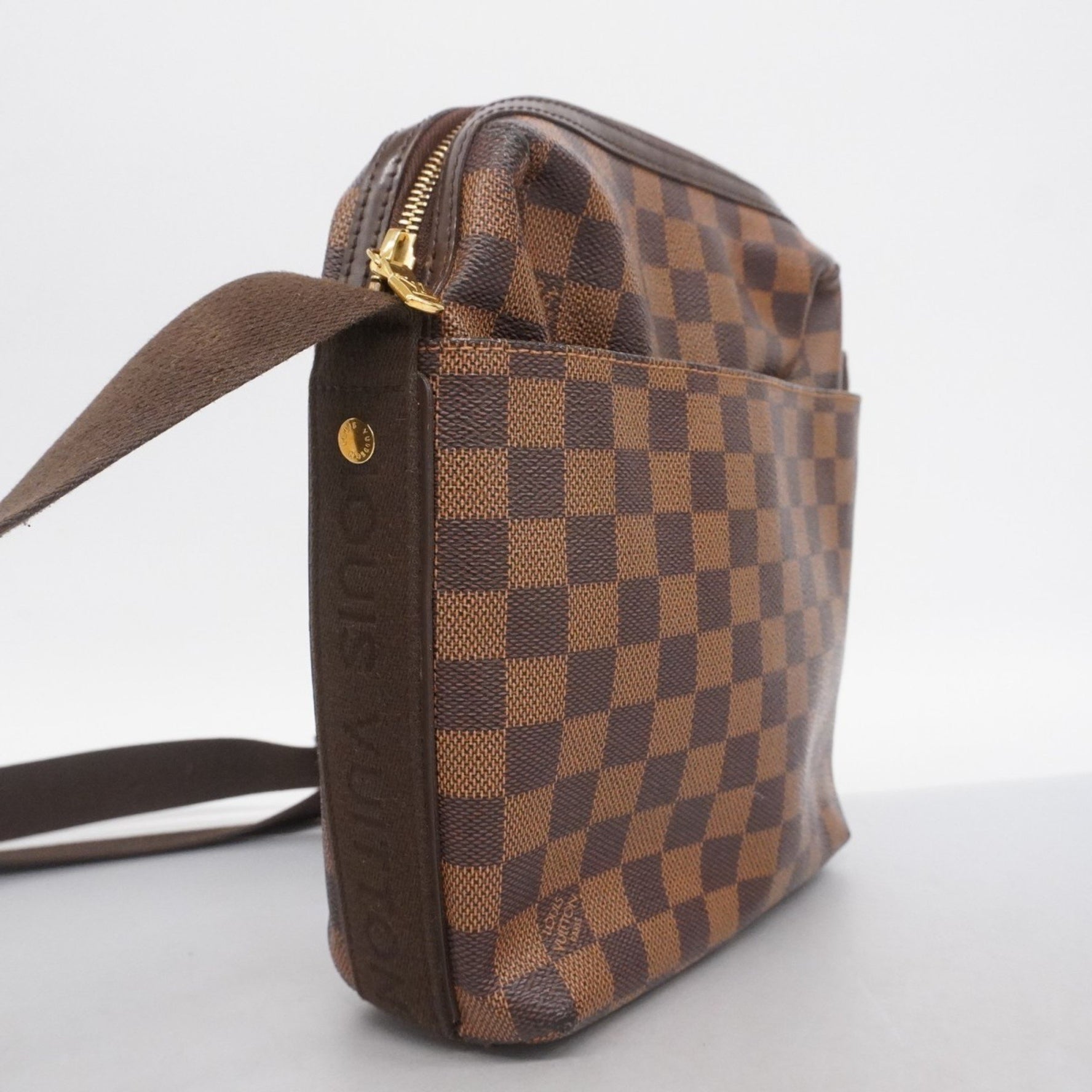 Louis Vuitton Damier Trotterbourg Shoulder Bag