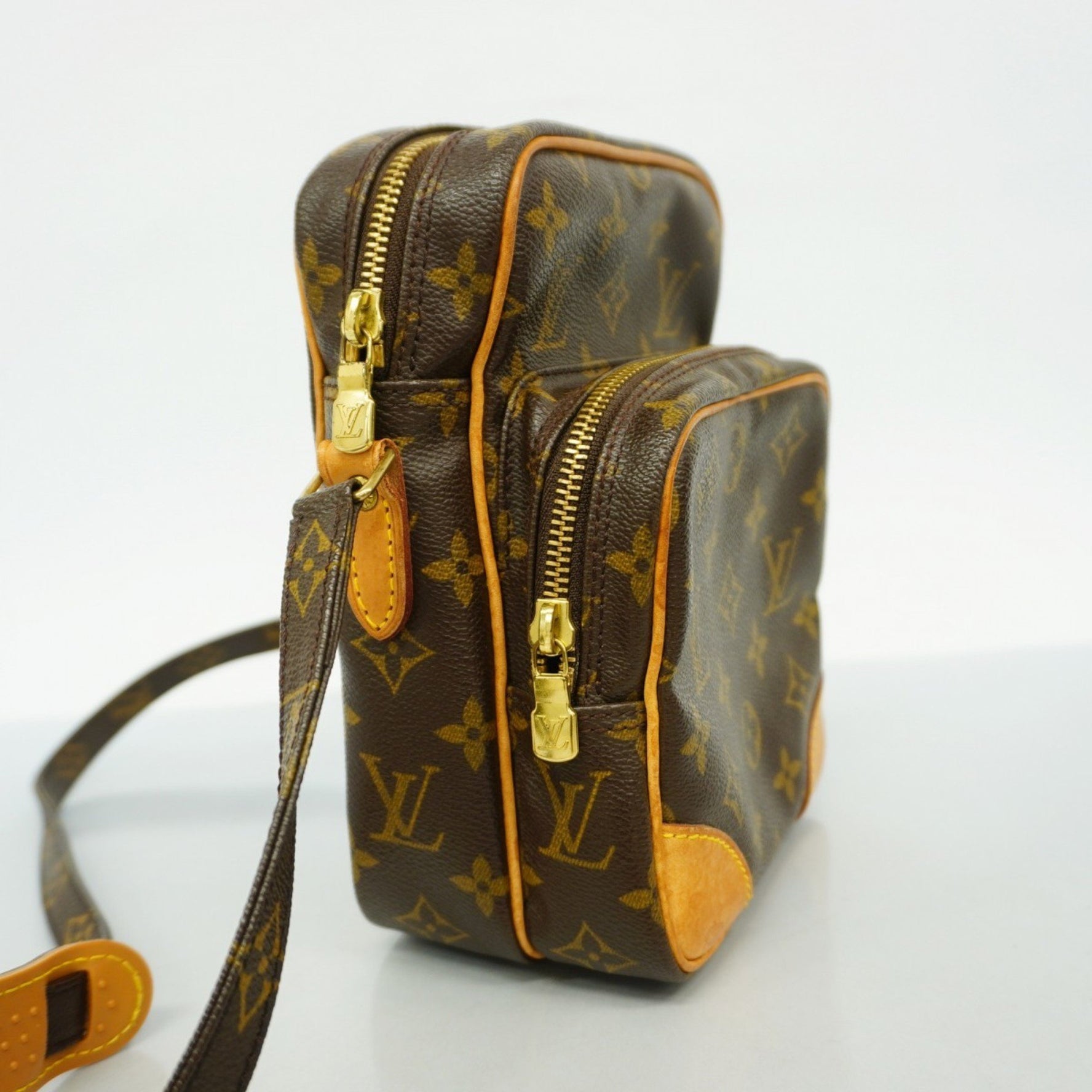 Louis Vuitton Monogram Amazon Shoulder Bag