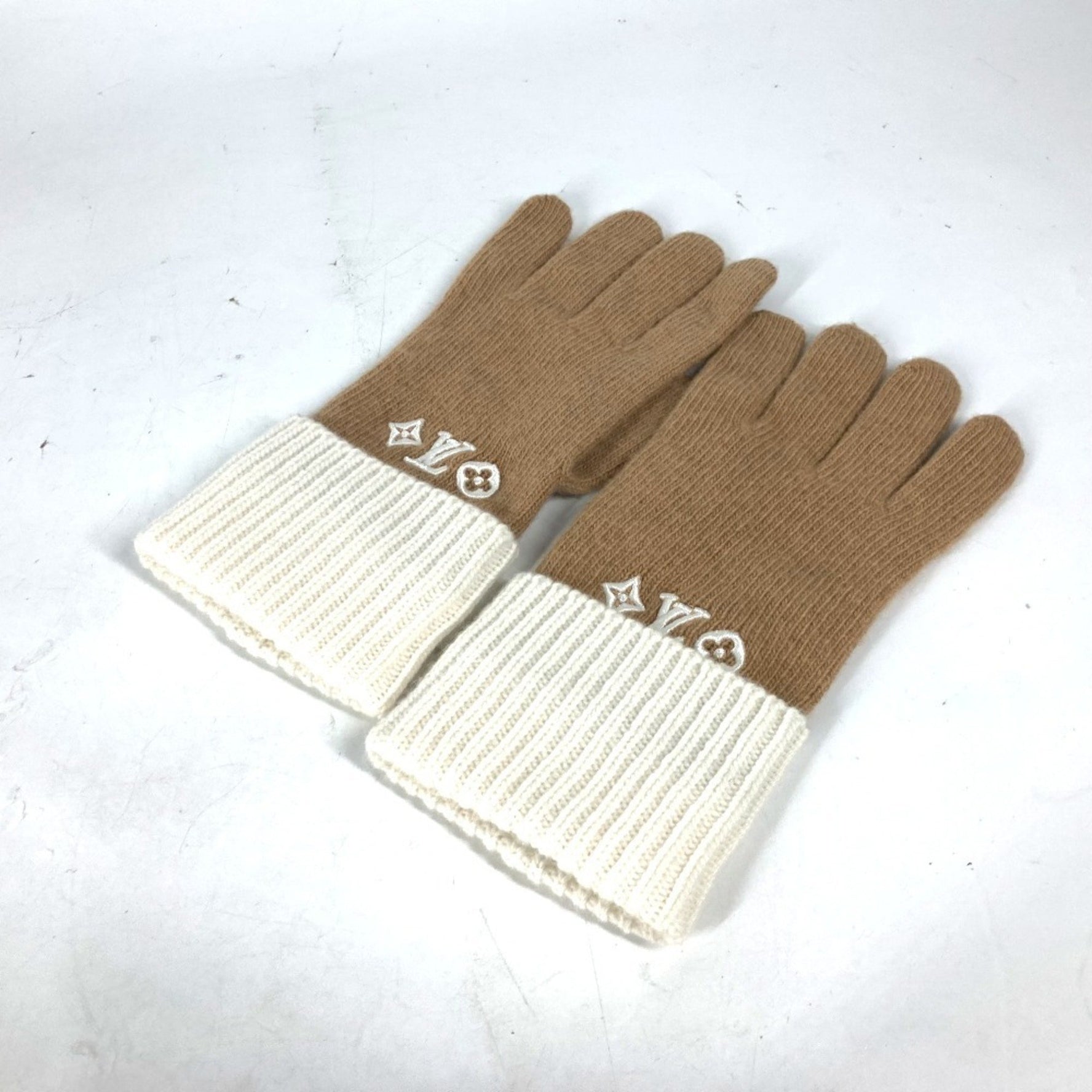 Louis Vuitton Bicolor Gloves LV Headline Wool Camel