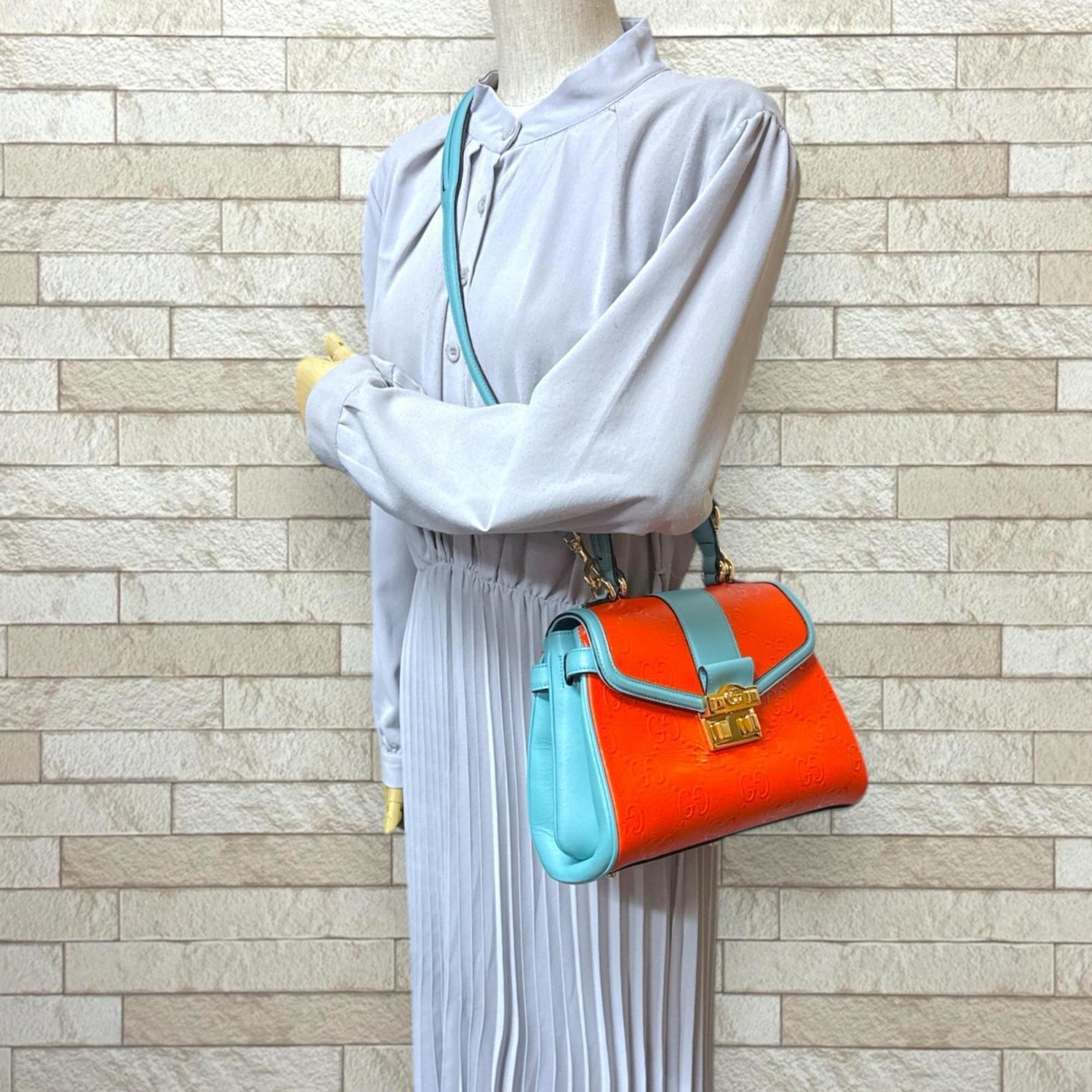 Gucci Small Shoulder Bag Leather Orange