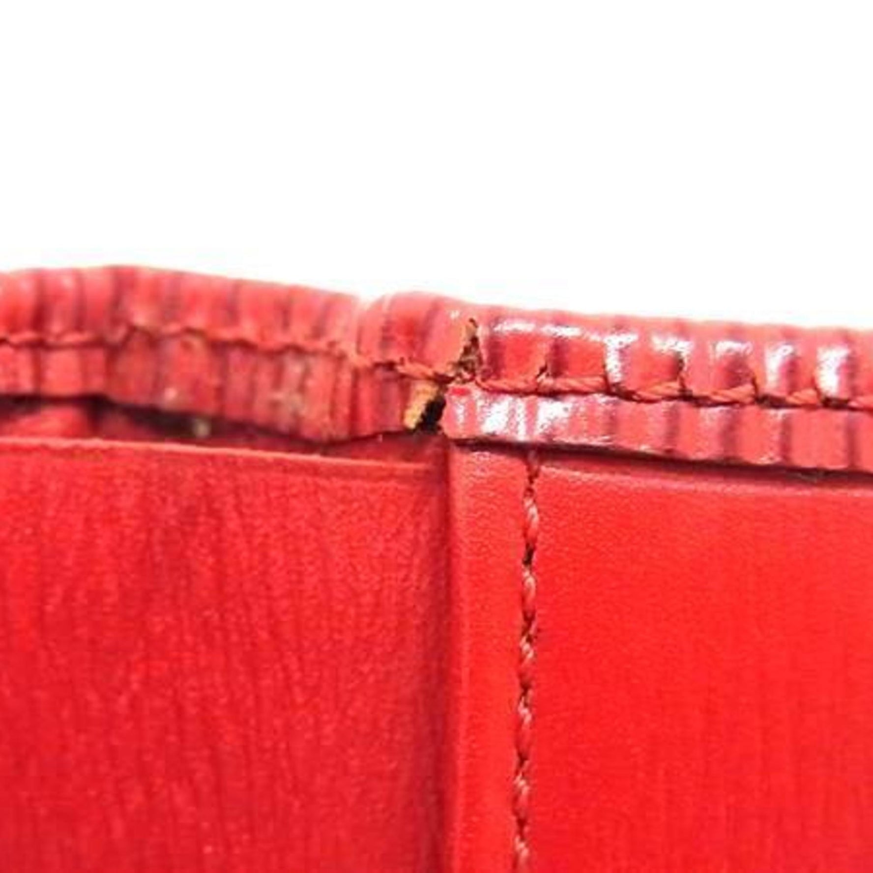 LOUIS VUITTON Louis Vuitton Porte Monnaie Carte Credit Wallet Castilian Red Epi Leather Tri-fold