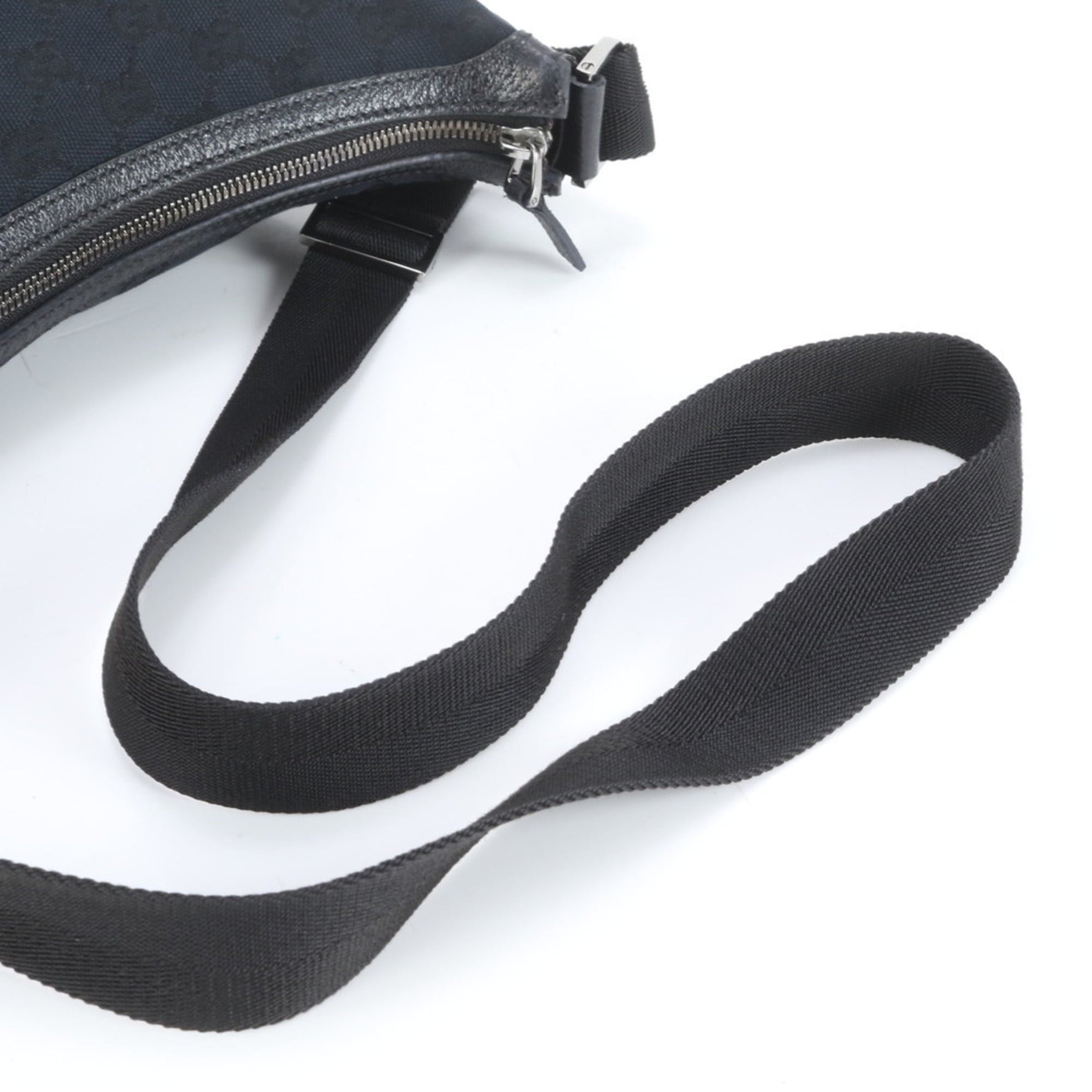 Gucci GG Canvas and Leather Shoulder Bag, Crossbody Messenger with Silver Hardware