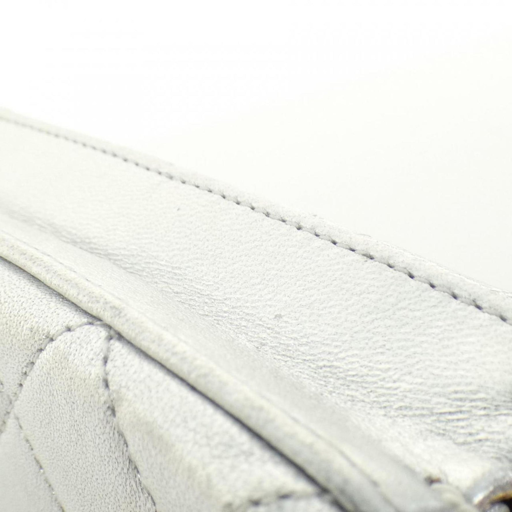 Chanel Shoulder Bags