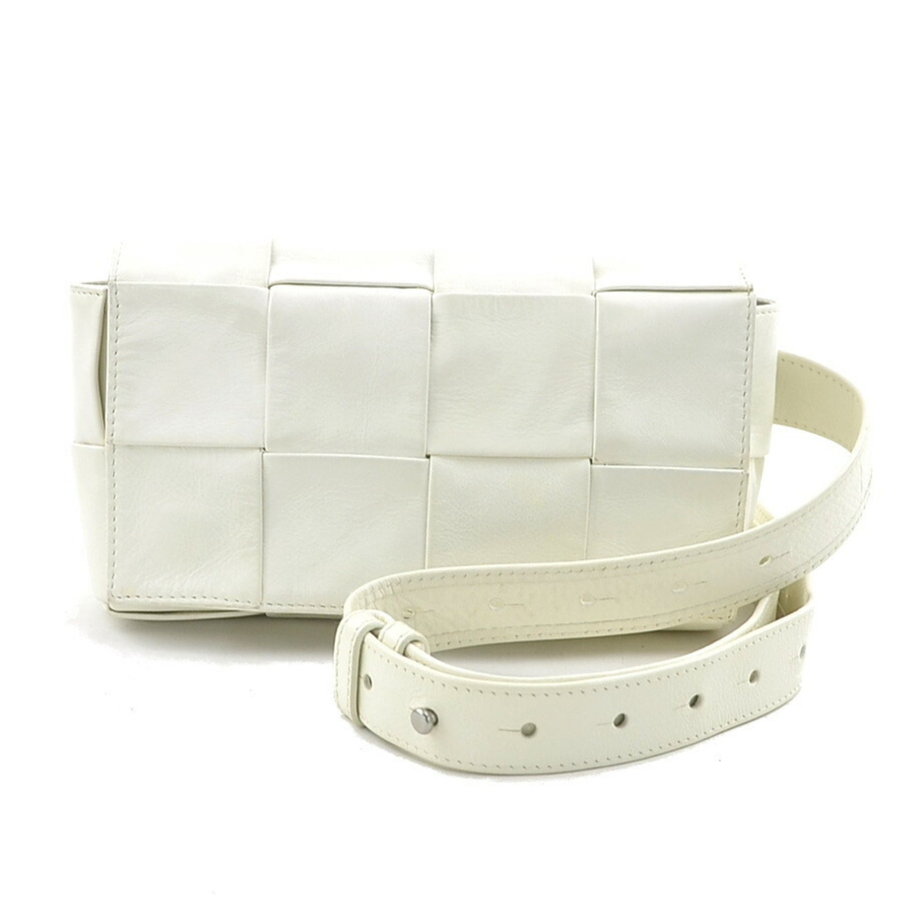 Bottega Veneta Waist Bag Body Cassette Leather White Men's Women's h31147g
