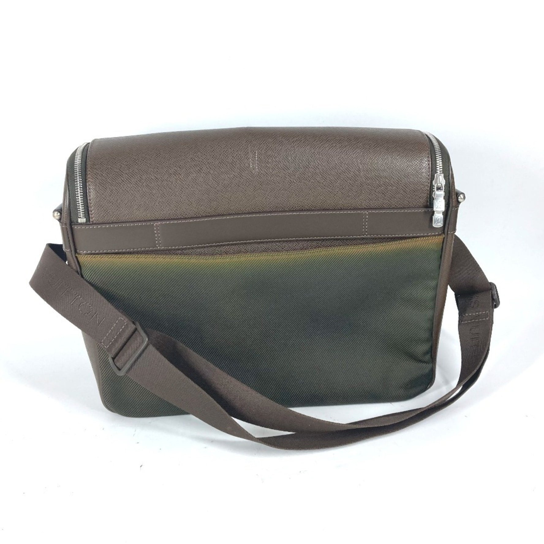 LOUIS VUITTON M30868 Taiga Taimir Bag Shoulder Leather Nylon Men's Grisli Brown