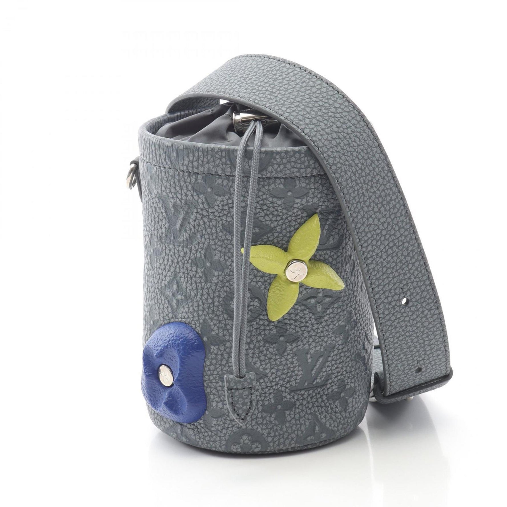 Louis Vuitton Chalk Pouch, Taurillon Climbing Leather, Granite Gray Shoulder Bag, Men's, Multicolor