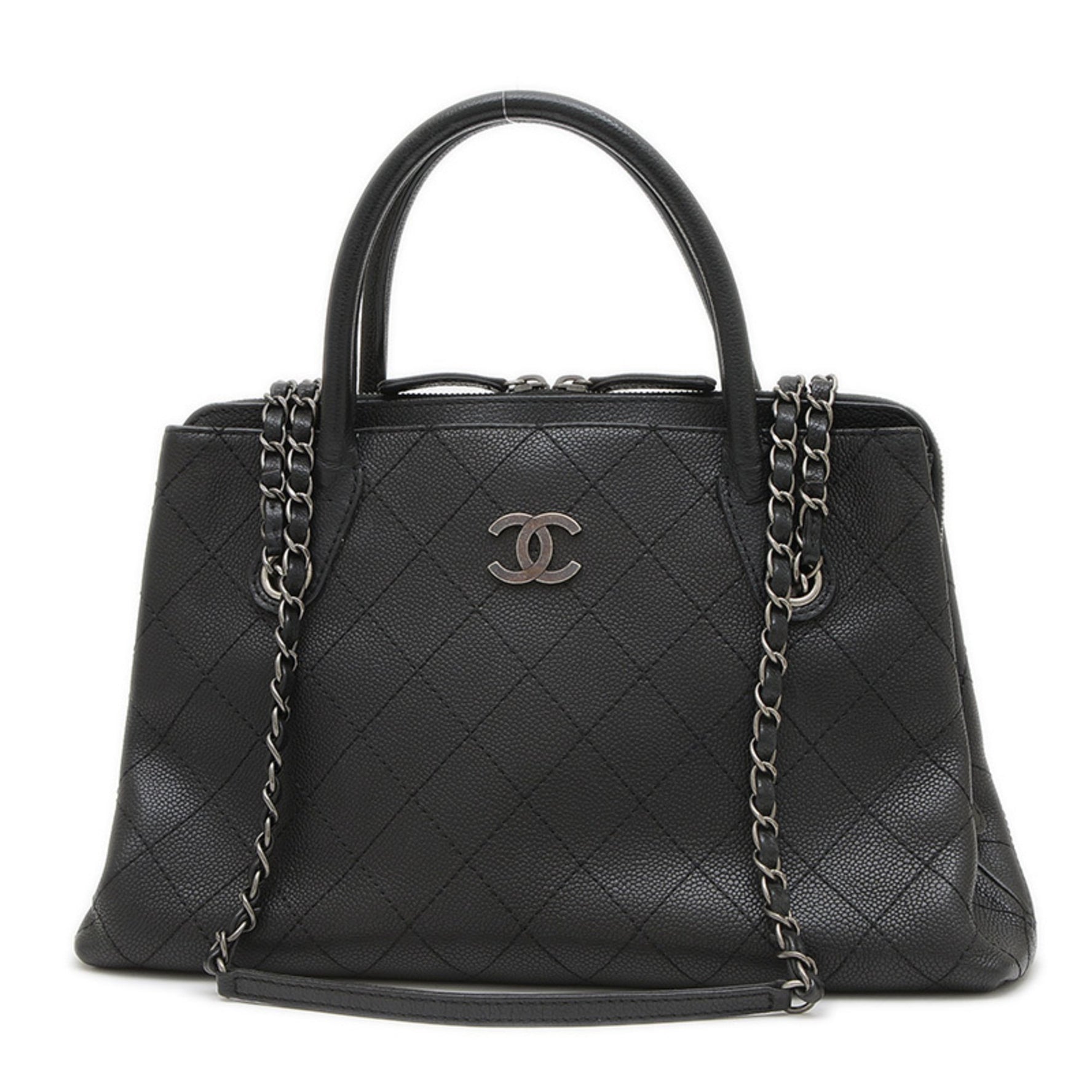 Chanel Matelasse Chain Shoulder Bag in Caviar