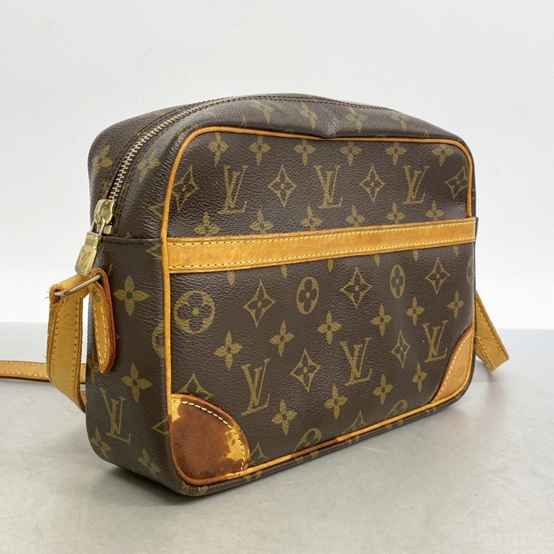 Louis Vuitton Monogram Trocadero 27 Shoulder Bag