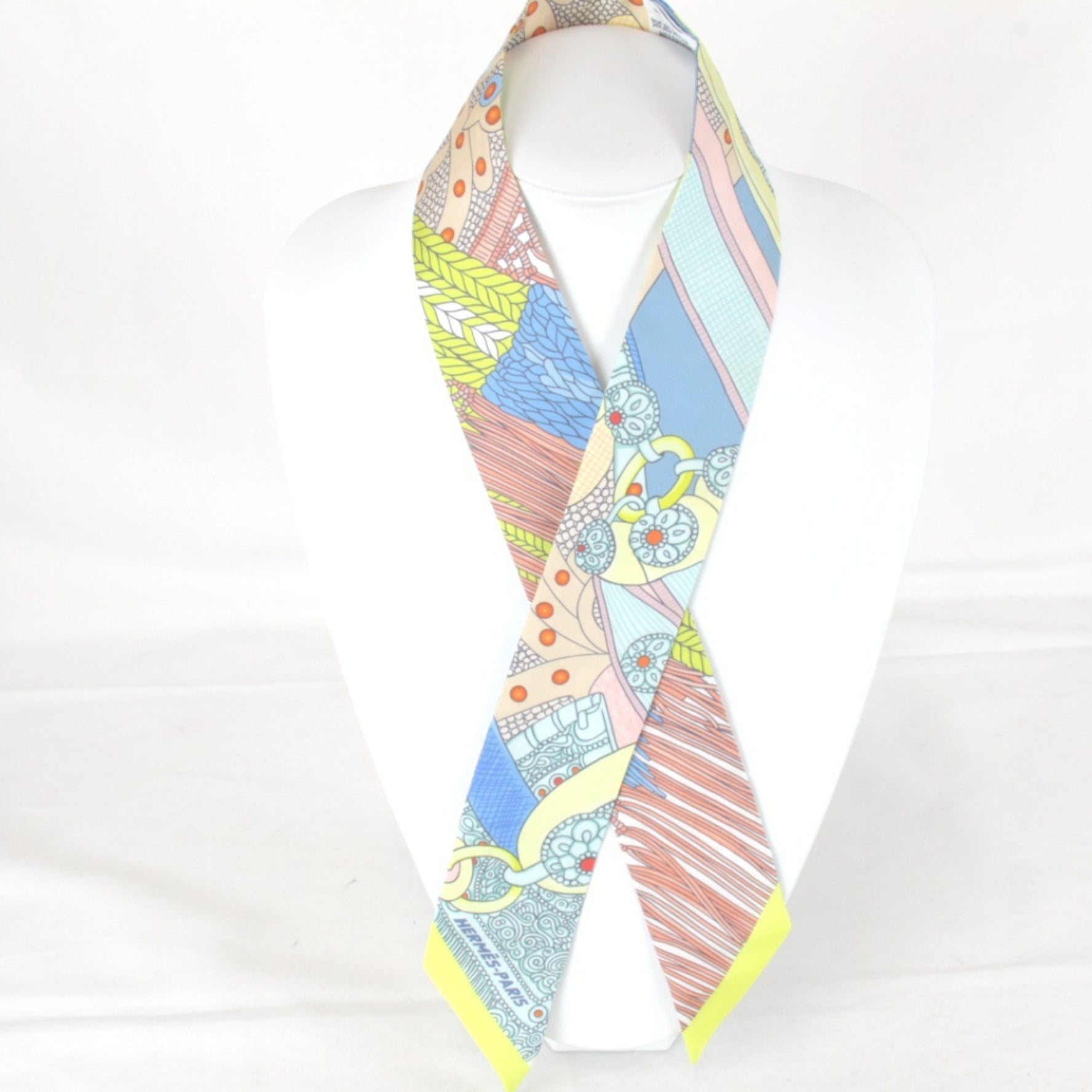 HERMES Twilly Dignitary's Saddle Silk Scarf Muffler Yellow Base Multicolor Classic Pattern