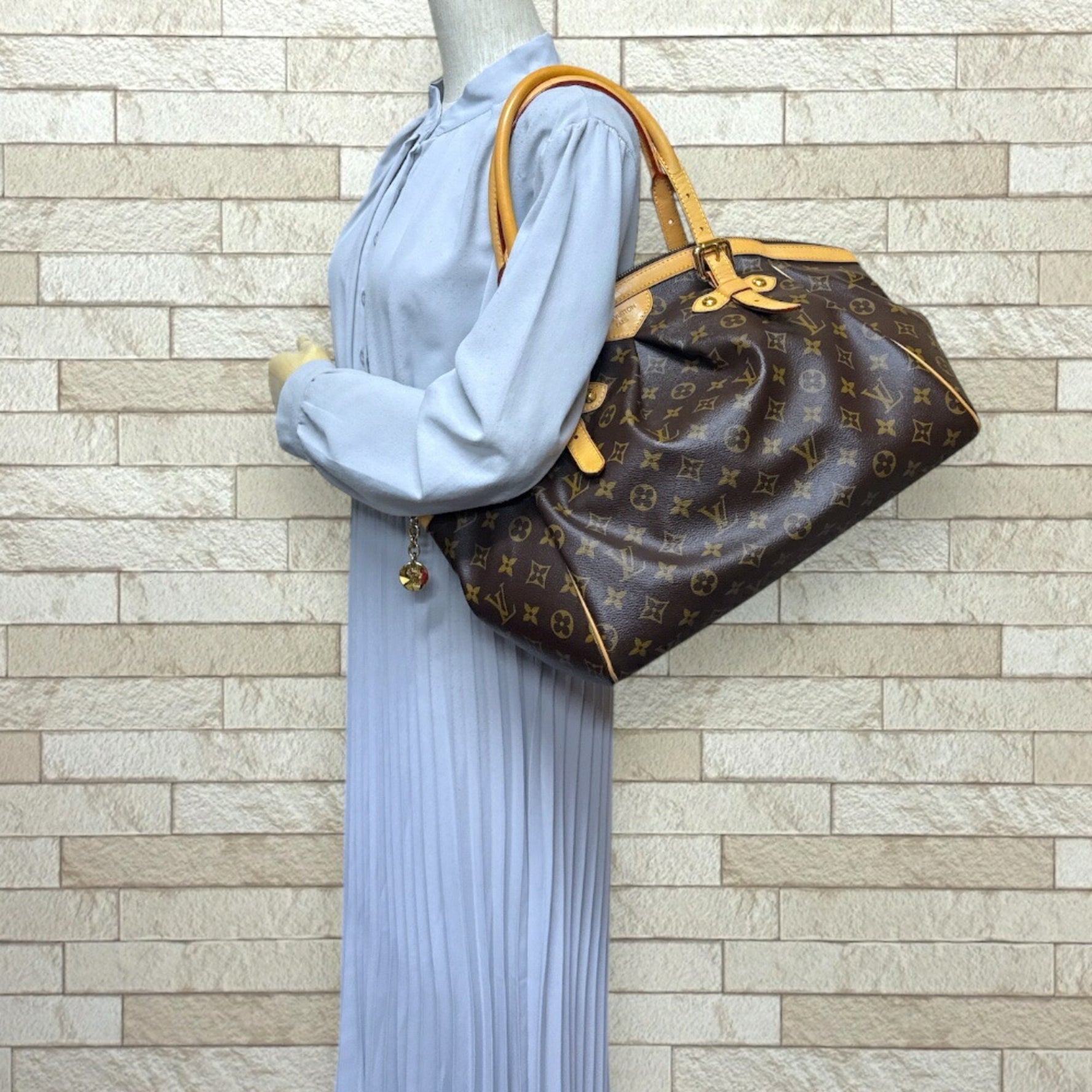 Louis Vuitton Tivoli GM Monogram Shoulder Bag in Canvas