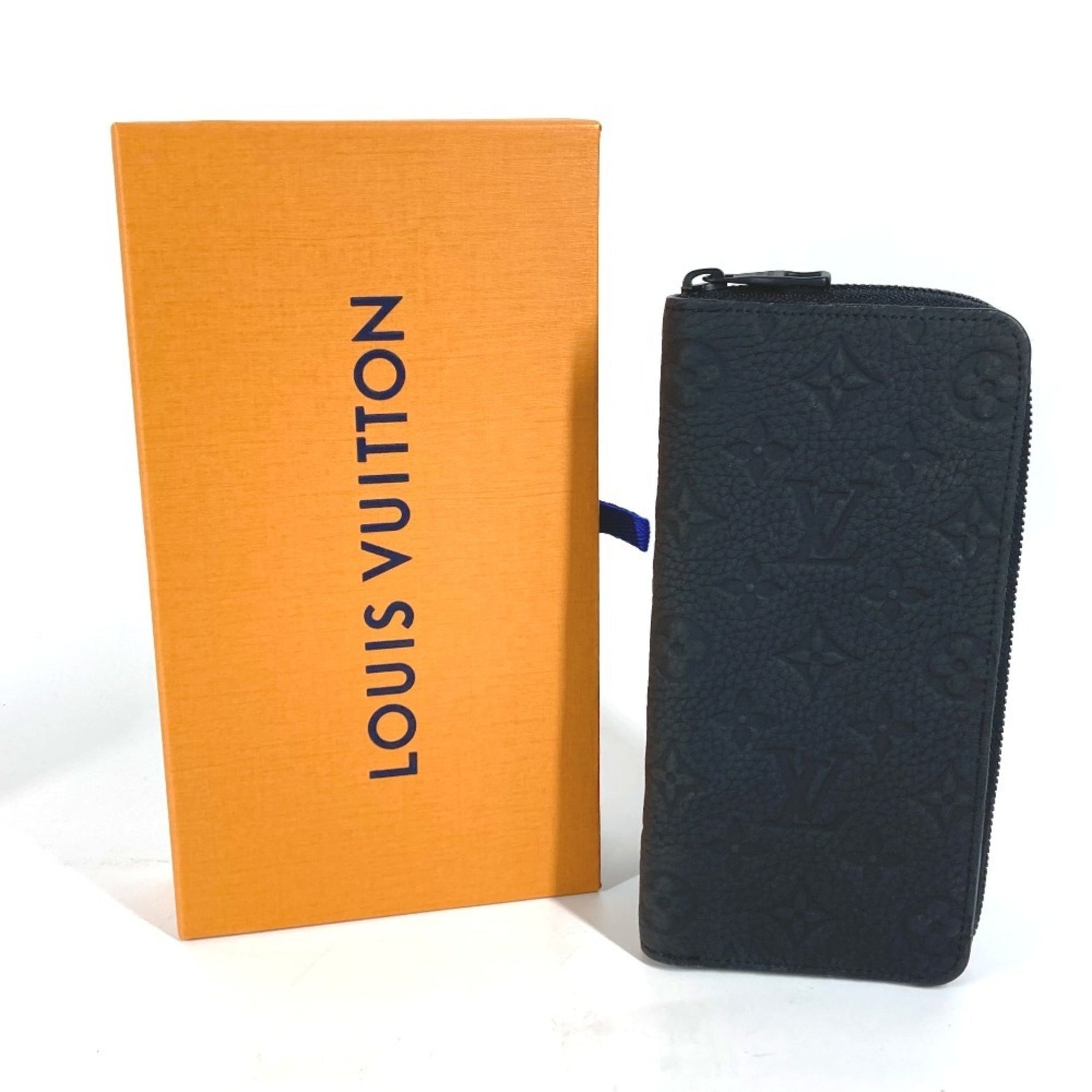 LOUIS VUITTON M69047 Monogram Zippy Wallet Vertical Round Zipper Long in Taurillon Clemence Leather, Men's, Noir Black, Like New