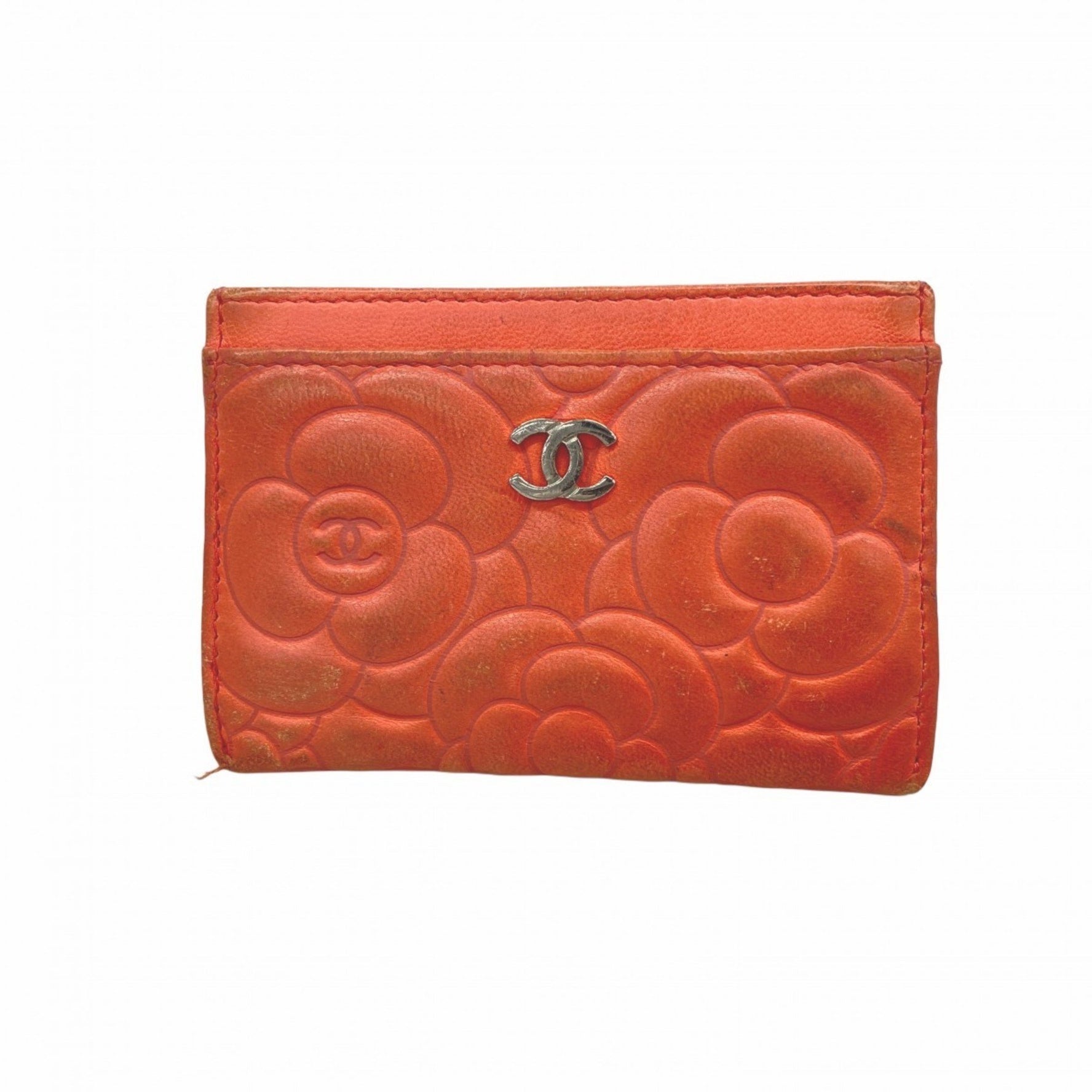 Chanel Camellia Lambskin Card Case in Salmon Pink