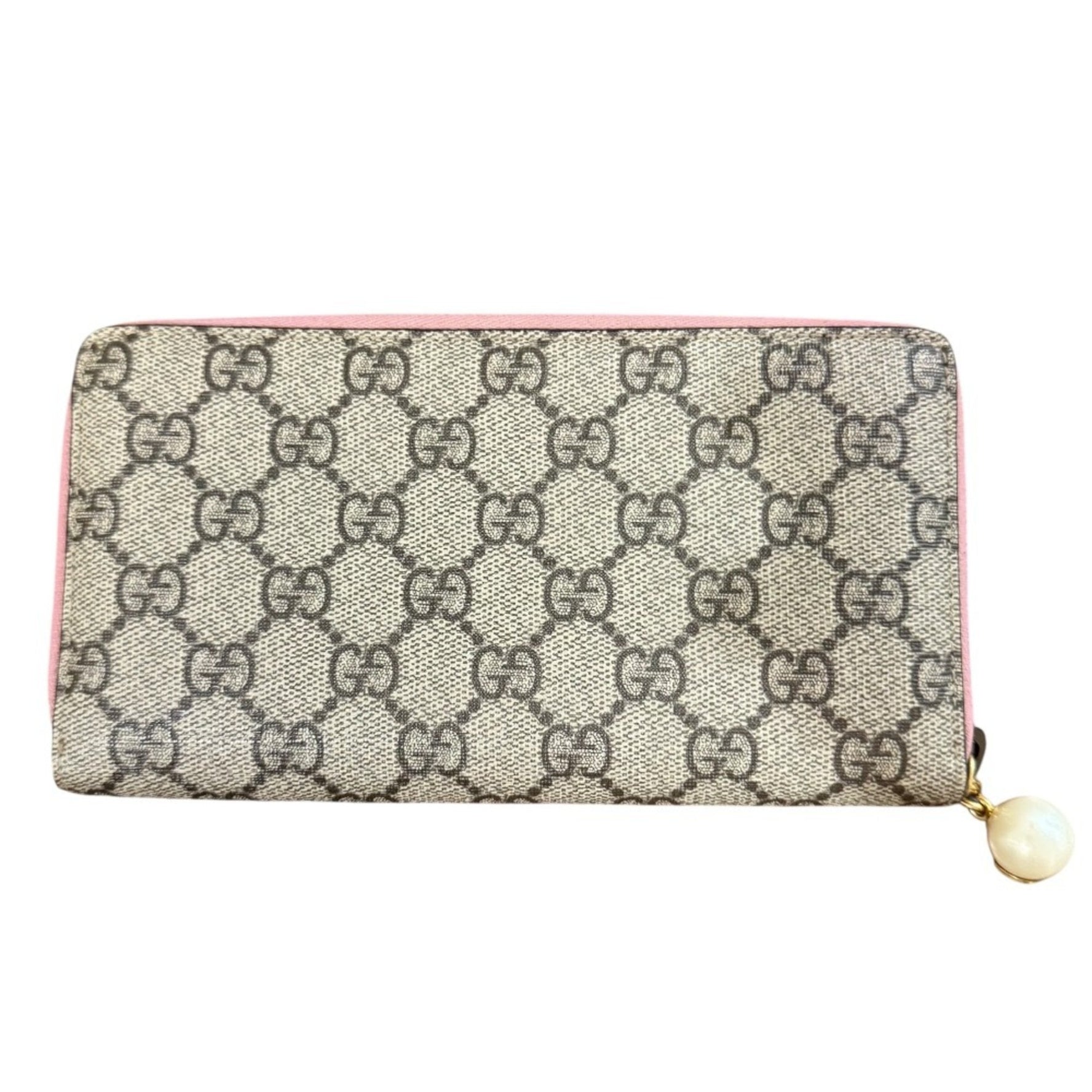 GUCCI GG Supreme Pearl Charm Round Zip Long Wallet Beige x Pink