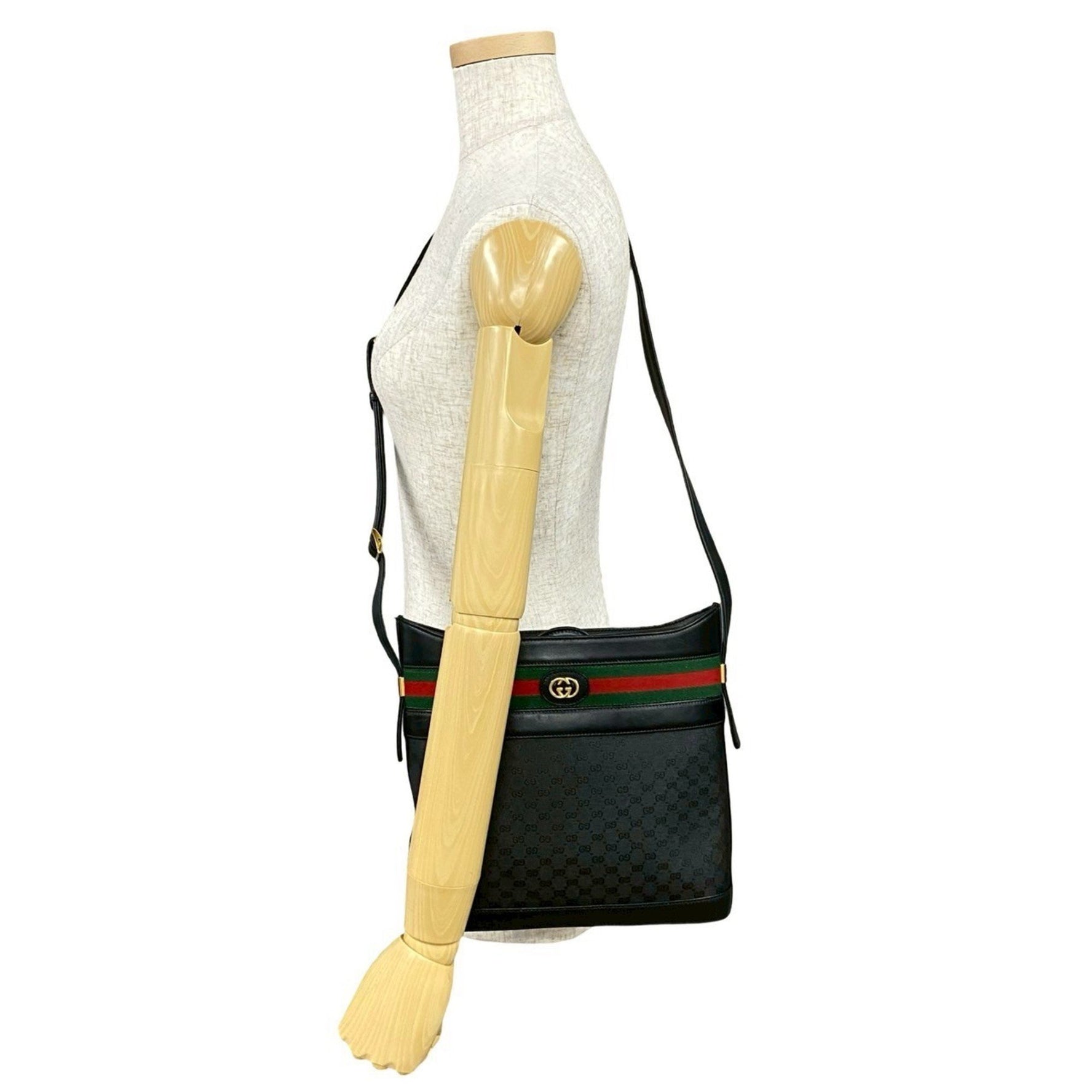 GUCCI Old Gucci Sherry Line Micro GG Logo Leather Shoulder Bag/Pochette in Black