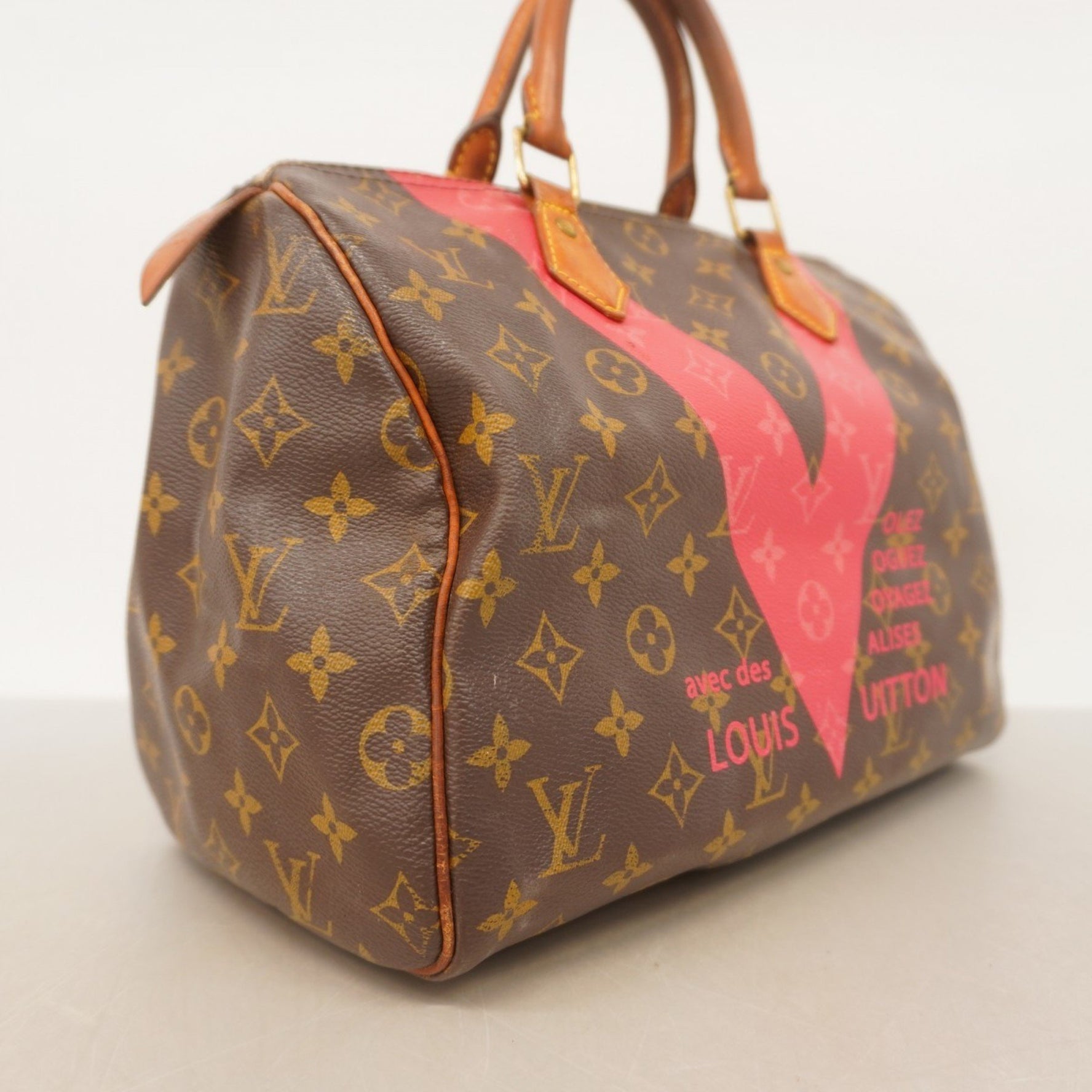 Louis Vuitton Monogram V Speedy 30 Handbag