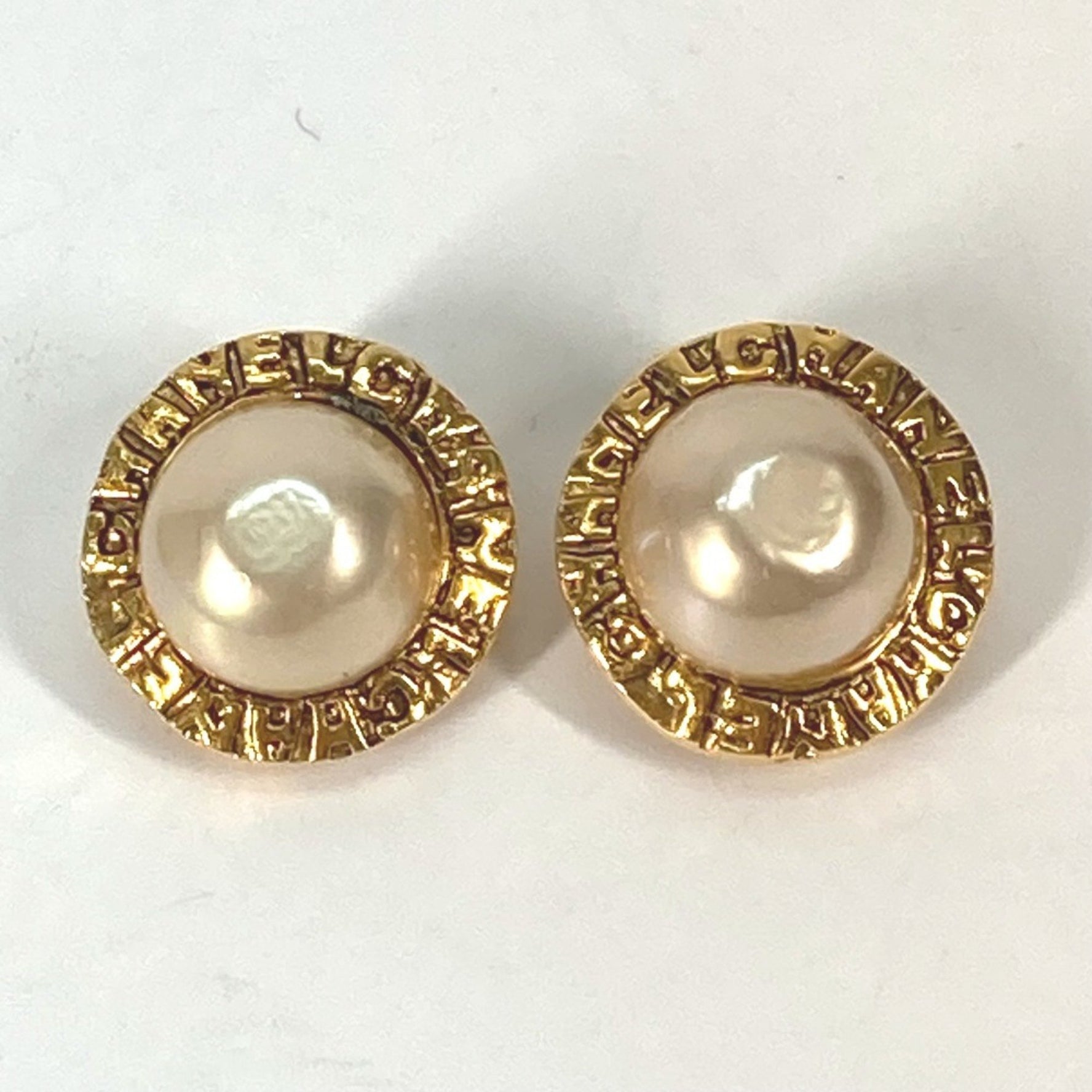 CHANEL Vintage Round Logo Faux Pearl Earrings, Metal