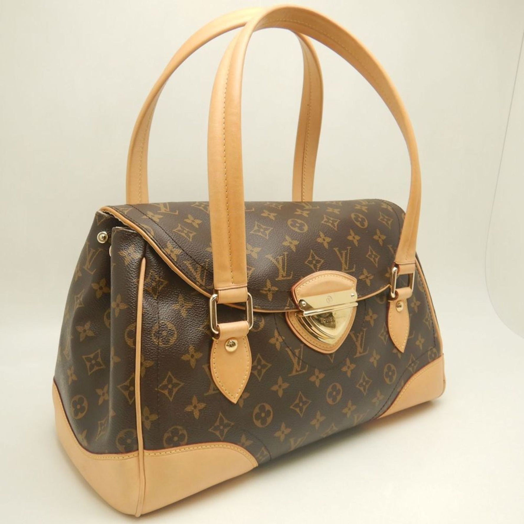 Louis Vuitton Monogram Beverly GM Handbag