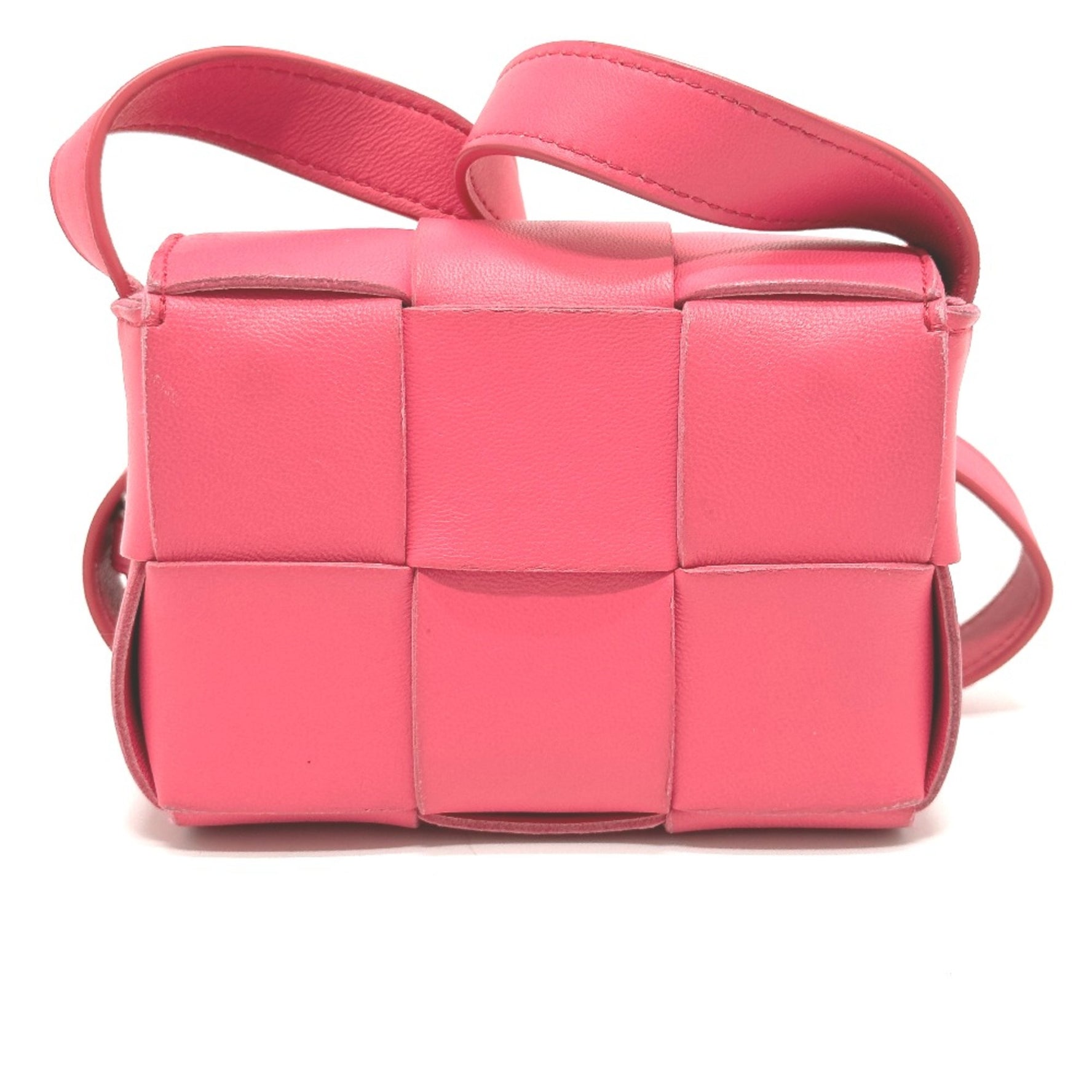 BOTTEGA VENETA Maxi Intrecciato Crossbody Pochette Crossbody Shoulder Bag