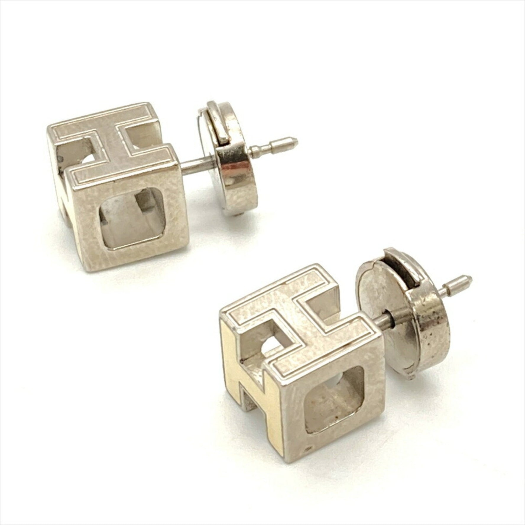 Hermes HERMES Cage d'Ache Cube Earrings Metal Silver White Unisex