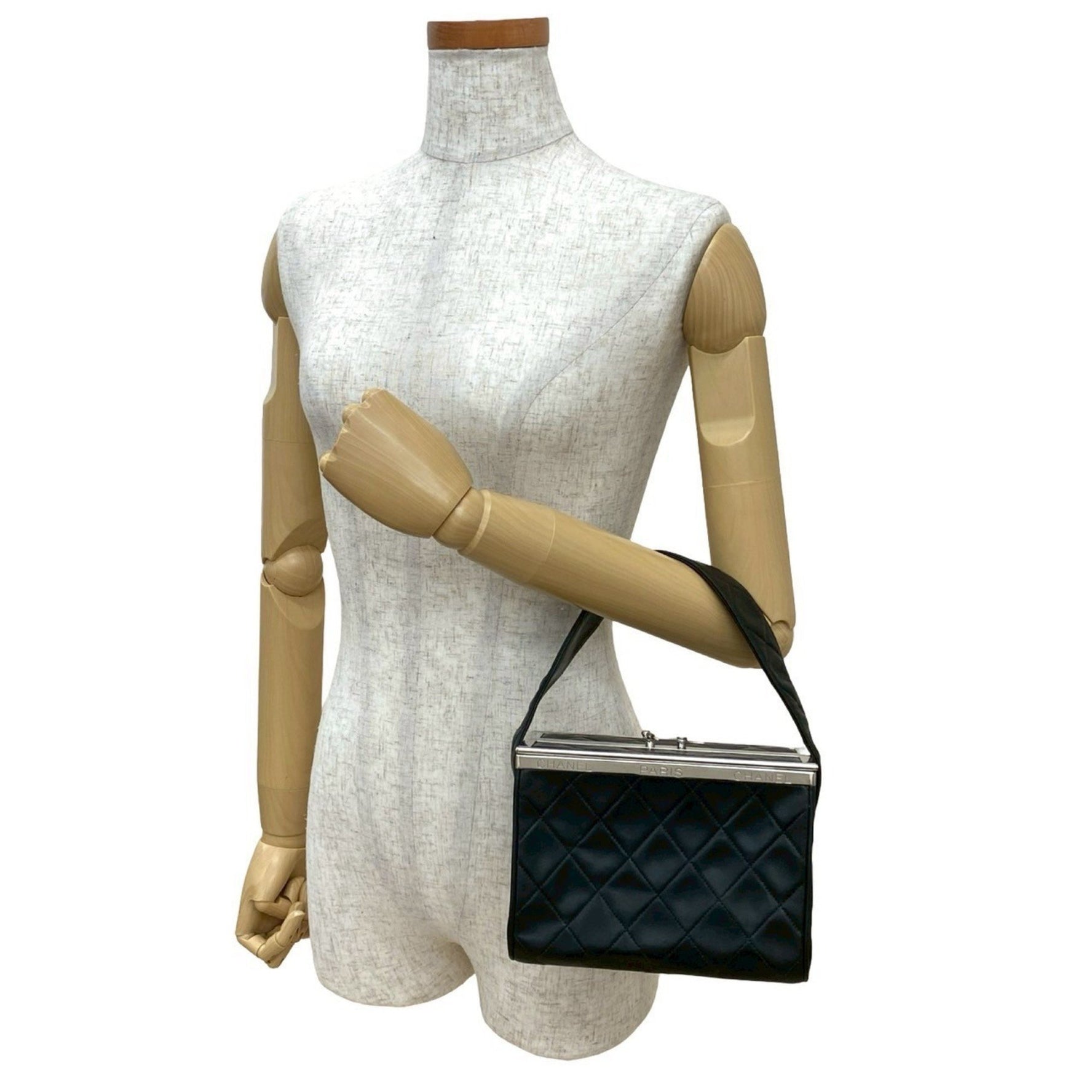 CHANEL Matelasse Coco Mark Lambskin Genuine Leather Vanity Bag