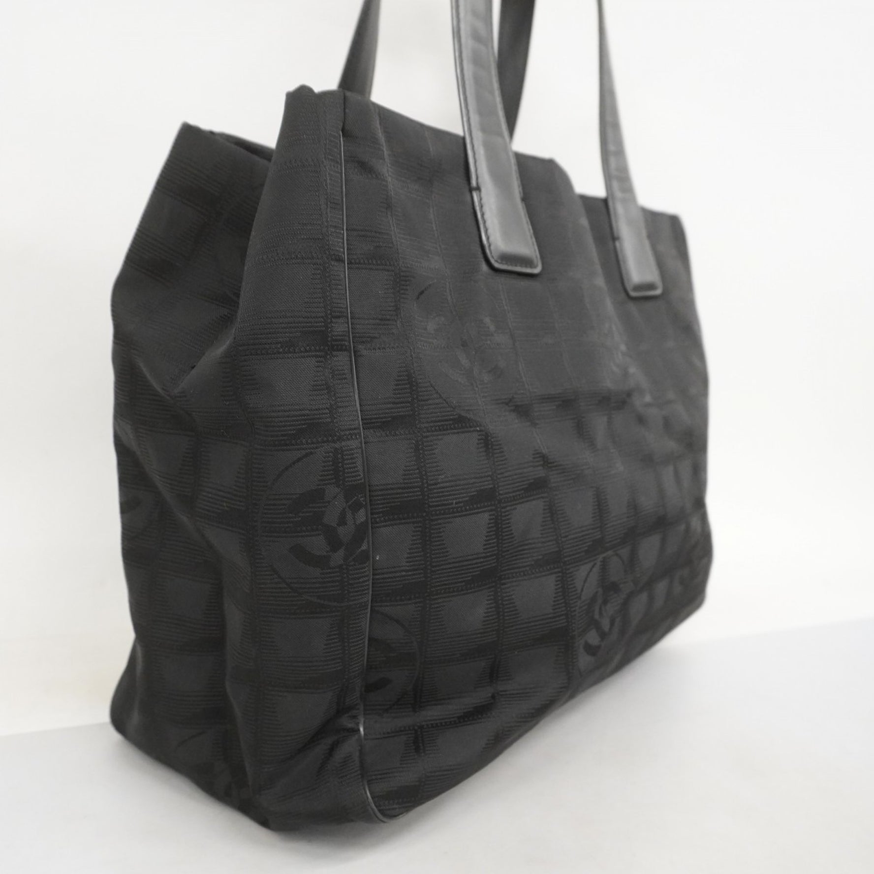 Chanel New Travel Nylon Tote Bag in Champagne