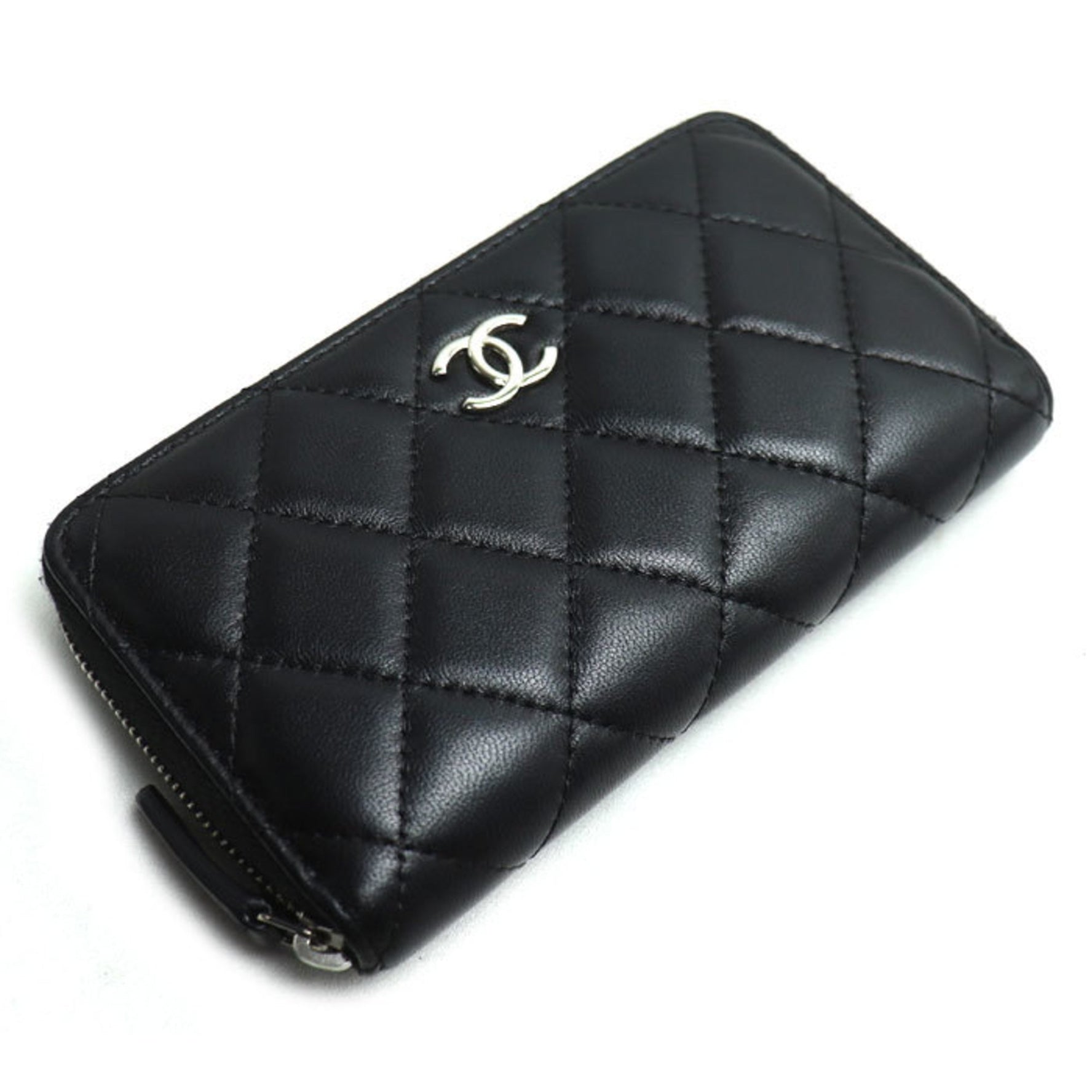 CHANEL Matelasse Small Zip Wallet, Round