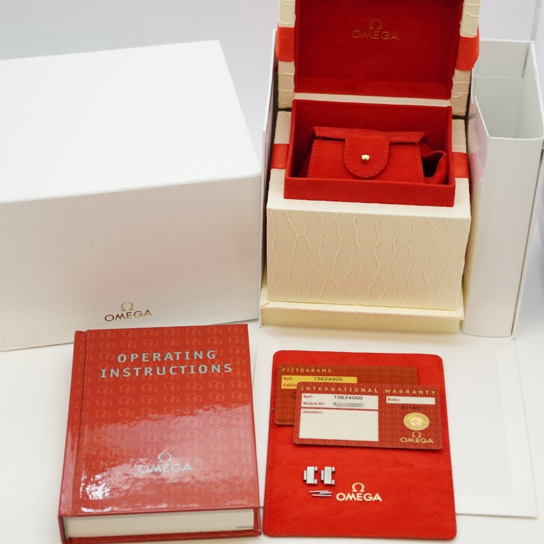 Omega Constellation 1562.40.00 Gray Dial Watch
