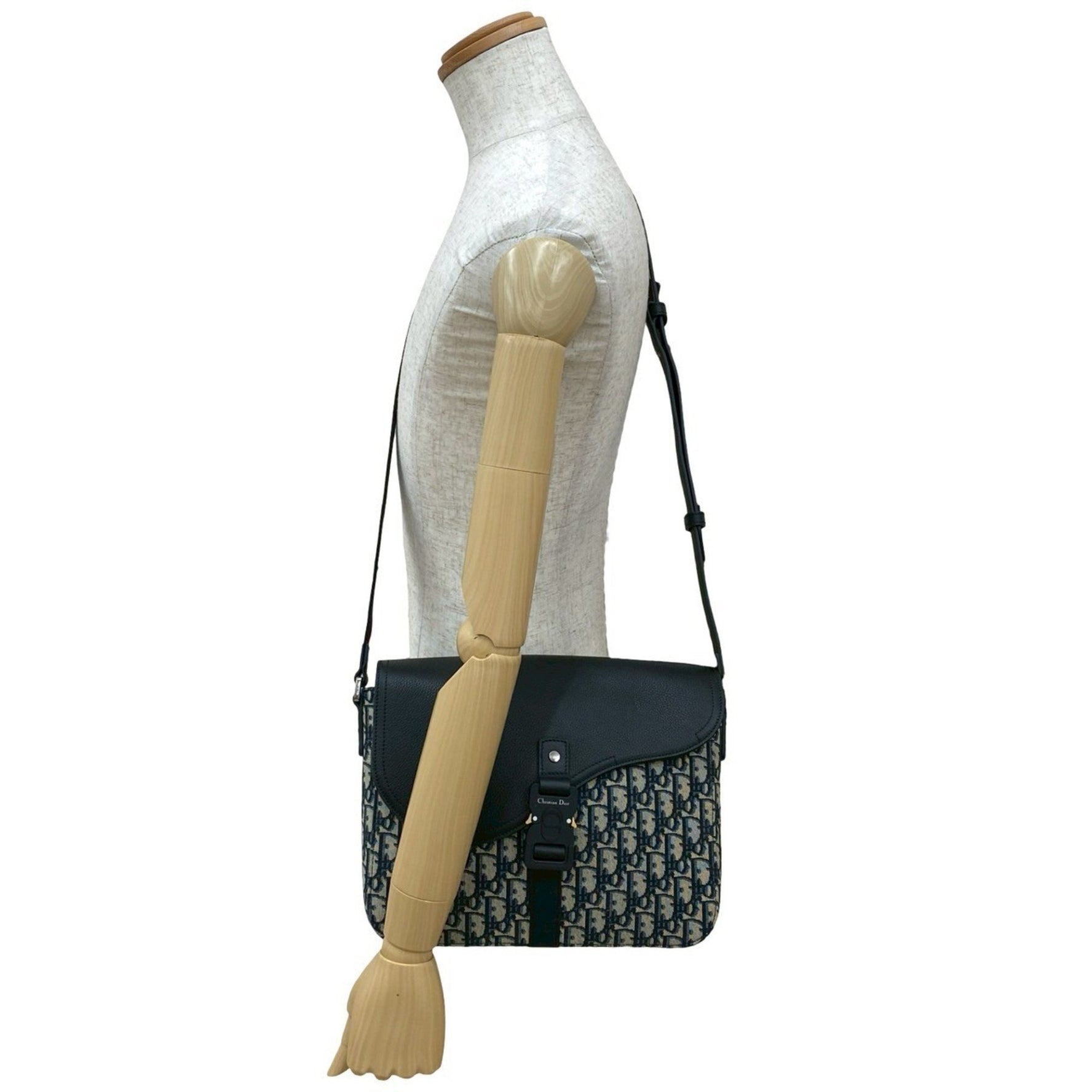 Christian Dior Saddle Messenger Bag, Oblique Pattern Canvas and Leather Shoulder -6139