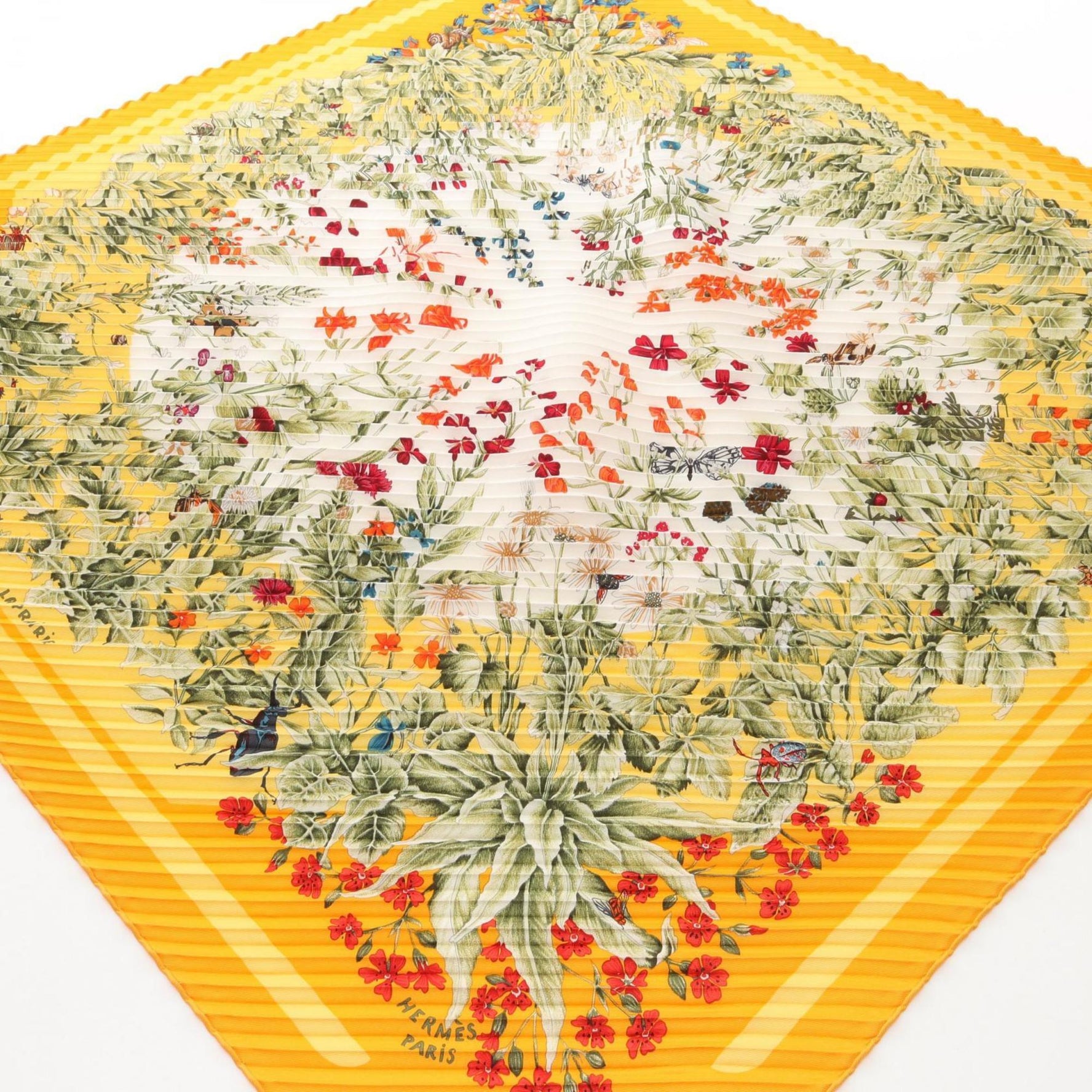 Hermes Carré Prisé La Prairie Scarf Silk White Orange Multicolor