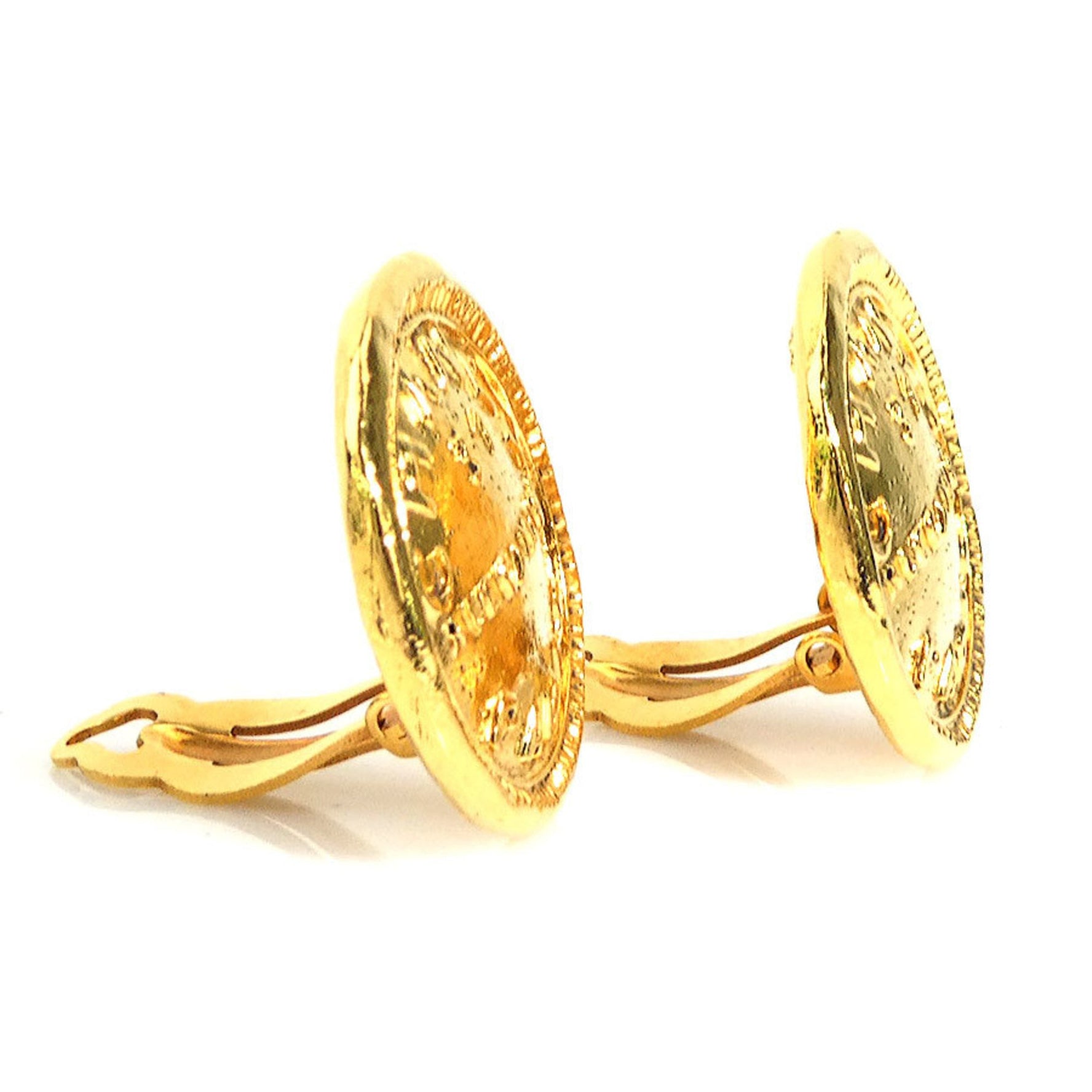 CHANEL 31 Rue Cambon Metal Gold Earrings for Women e60766a