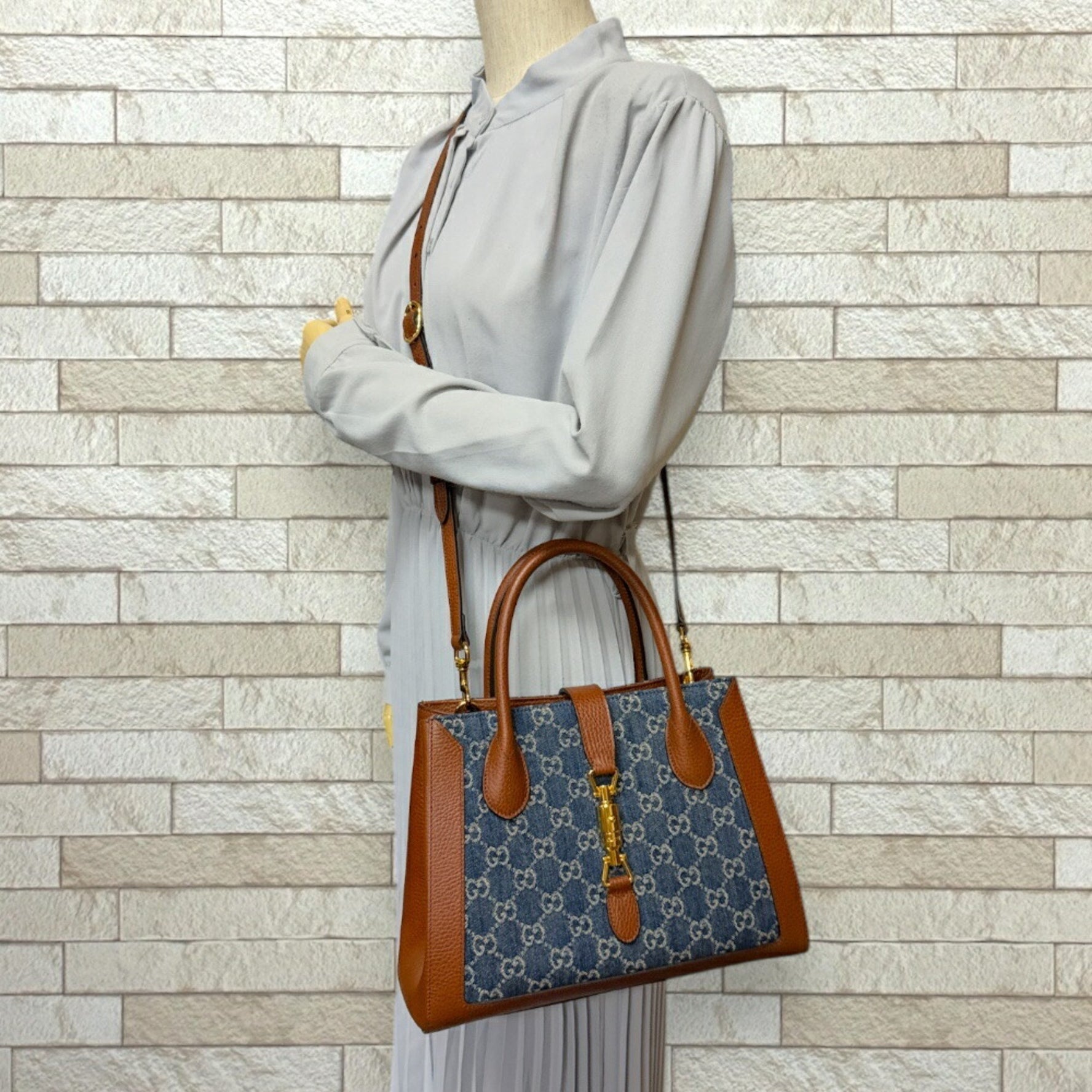 Gucci Jackie Shoulder Bag Denim Blue