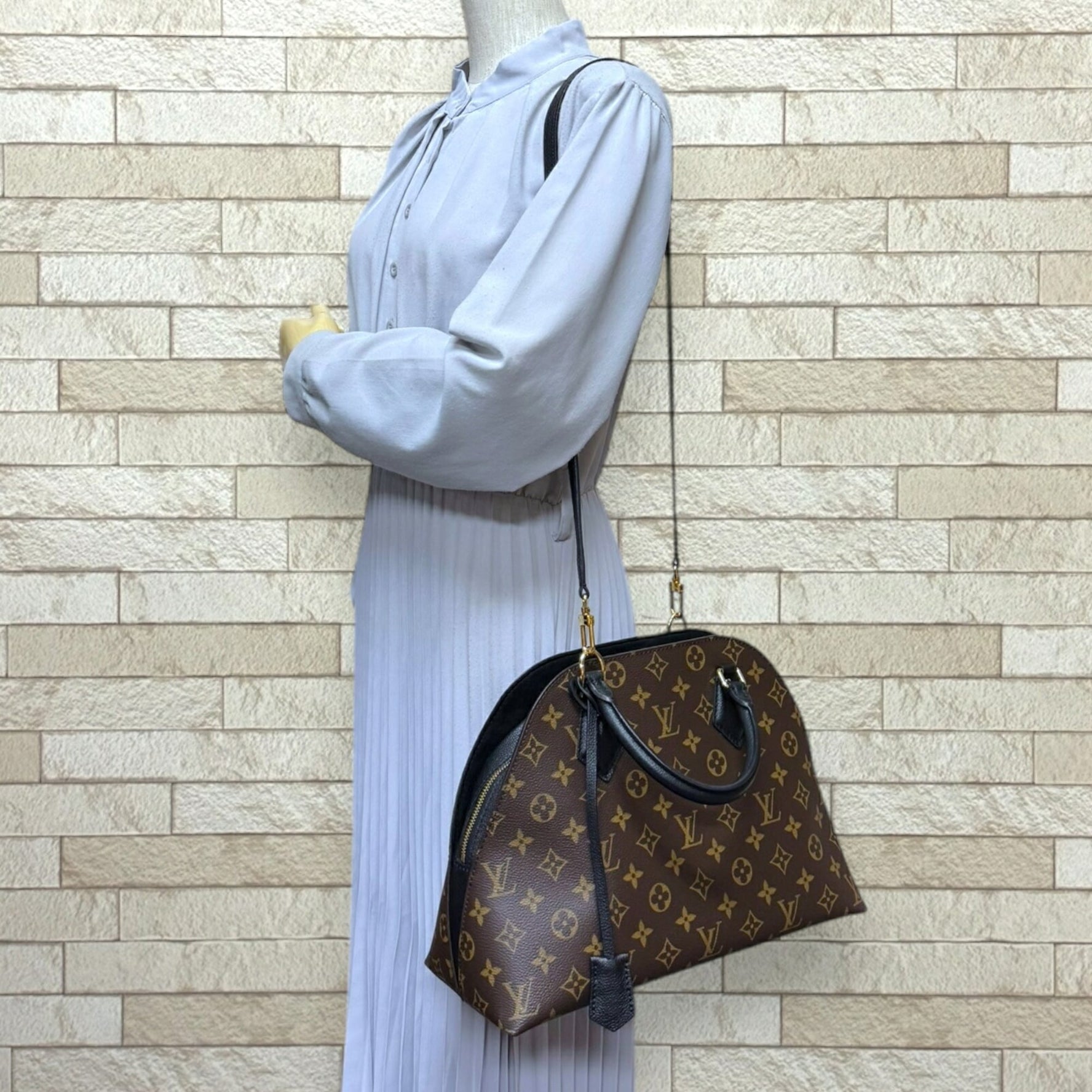 Louis Vuitton Alma Into Bag Monogram Shoulder Canvas LOUIS VUITTON