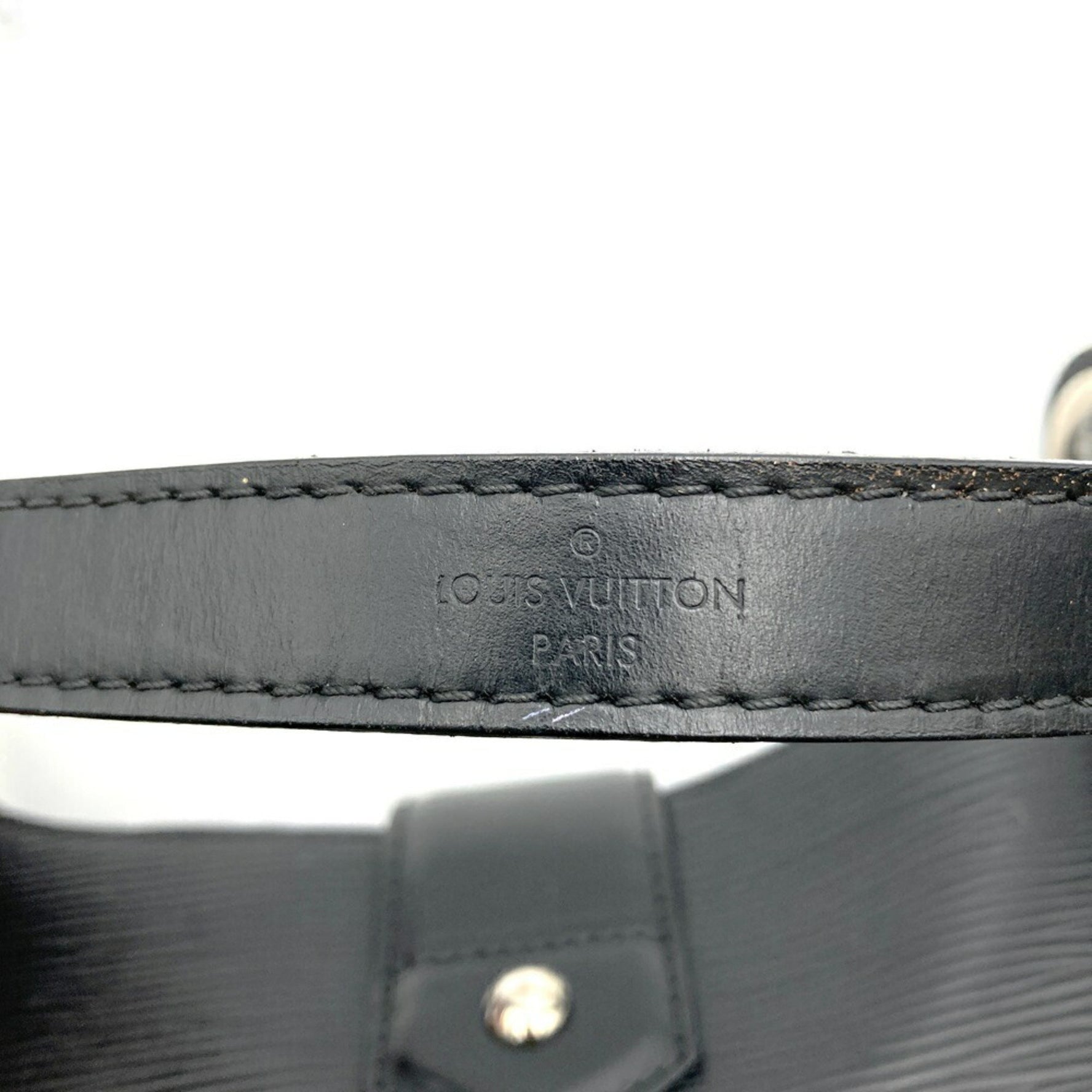 Louis Vuitton Musette Bagatelle Shoulder Bag in Epi Leather